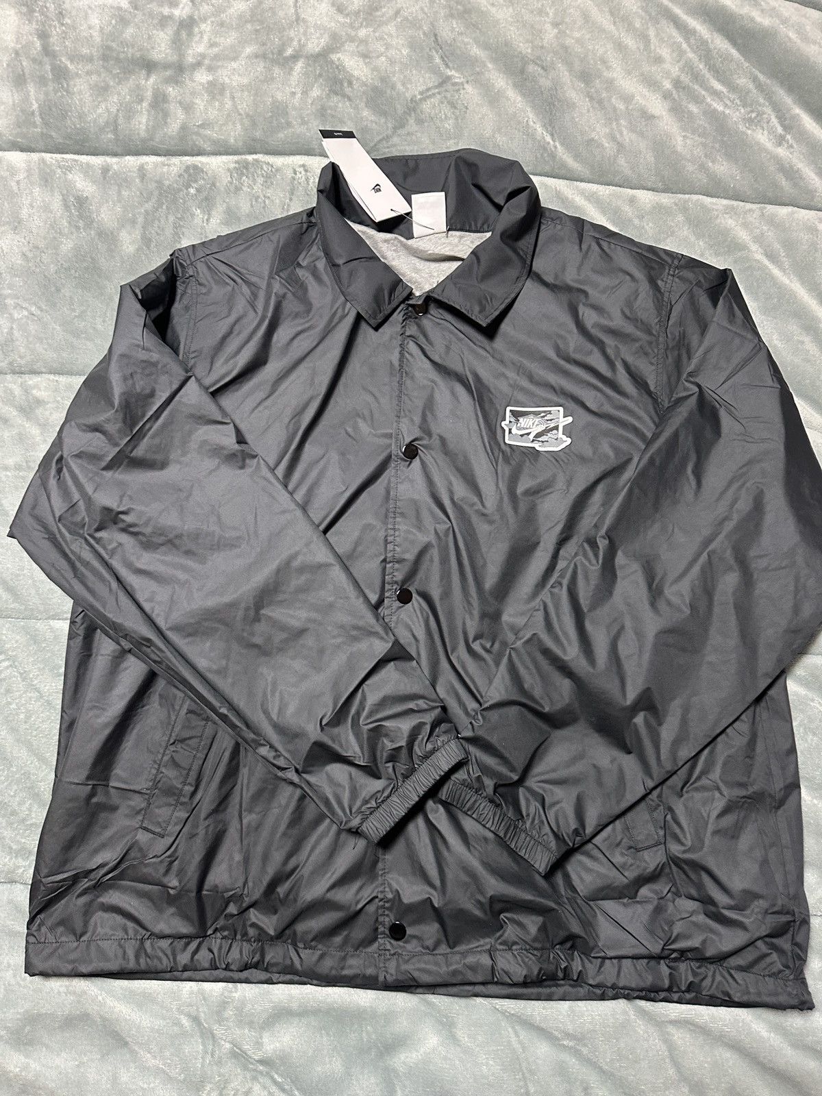 Nike NEW Sz 2XL Nike French Terry Jacket black/white W/ Lightning Size US XL / EU 56 / 4 - 3 Thumbnail