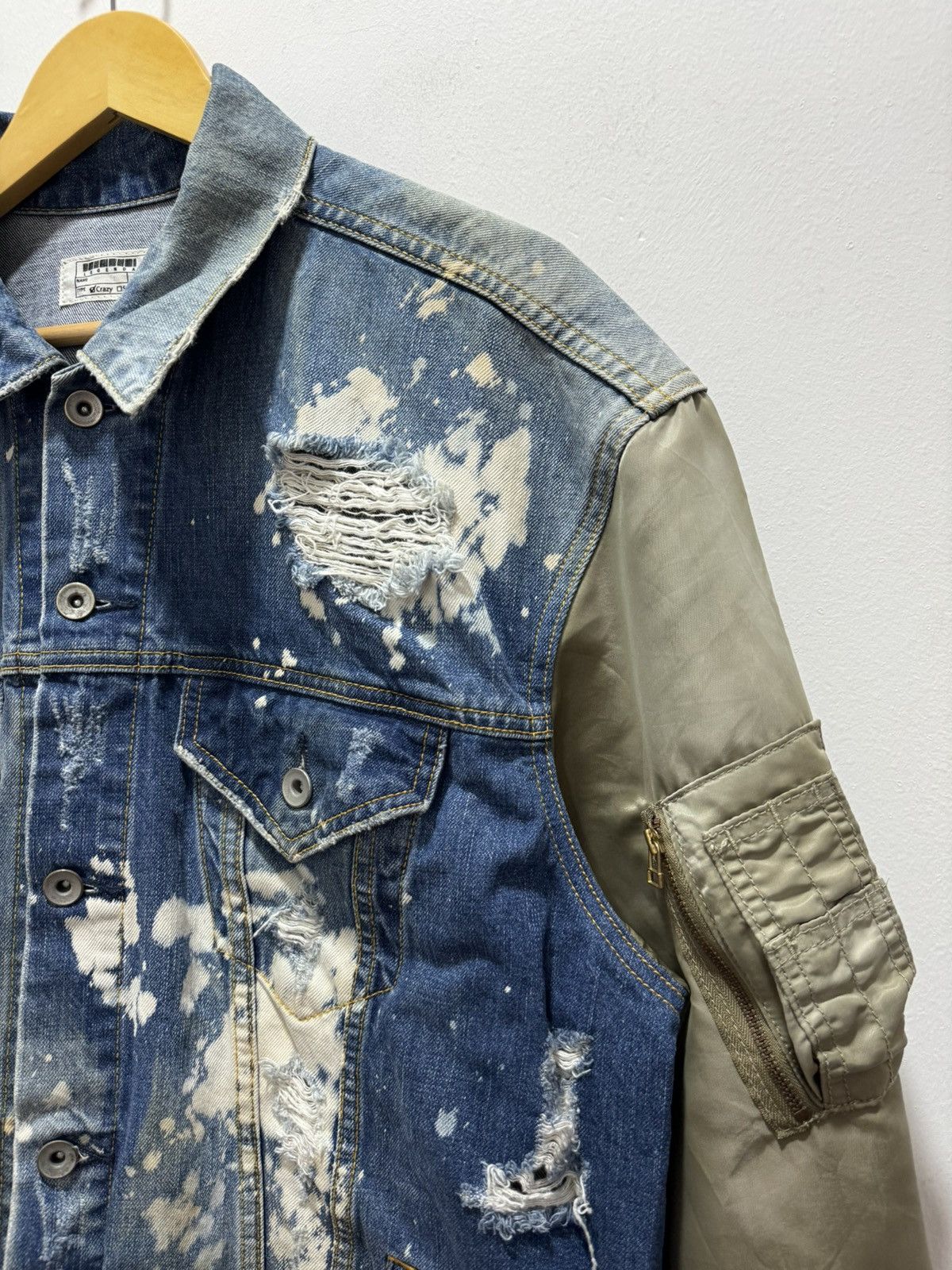 If Six Was Nine × Le Grande Bleu (L.G.B.) × Vintage LAGENDA MADE UNDERGOURD BLEACH OUT DISTRESSED CRAZY JACKET Size US L / EU 52-54 / 3 - 5 Thumbnail