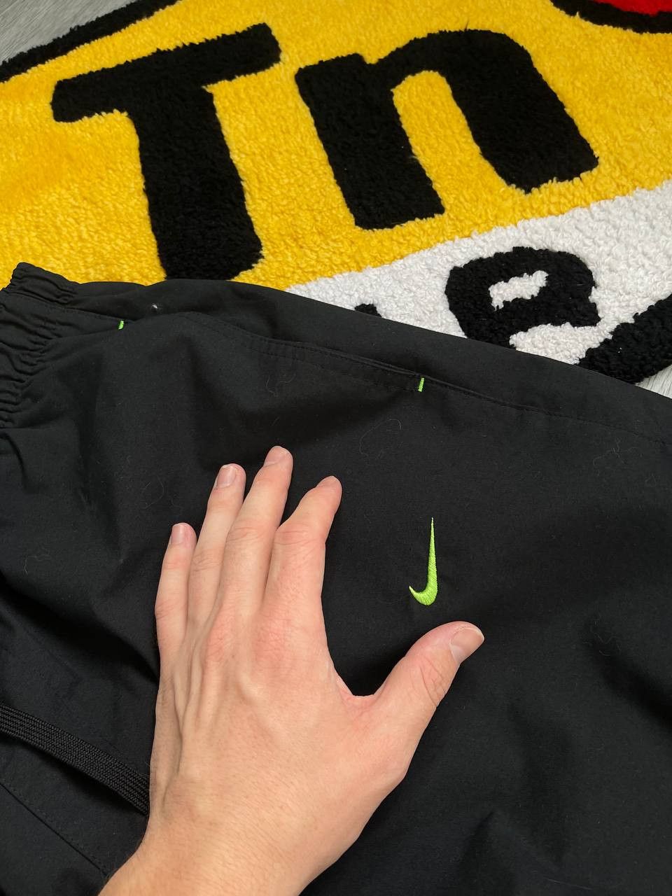 Nike × Streetwear × Vintage vintage rare nylon big logo nike swoosh drill track pants Size US 34 / EU 50 - 5 Thumbnail