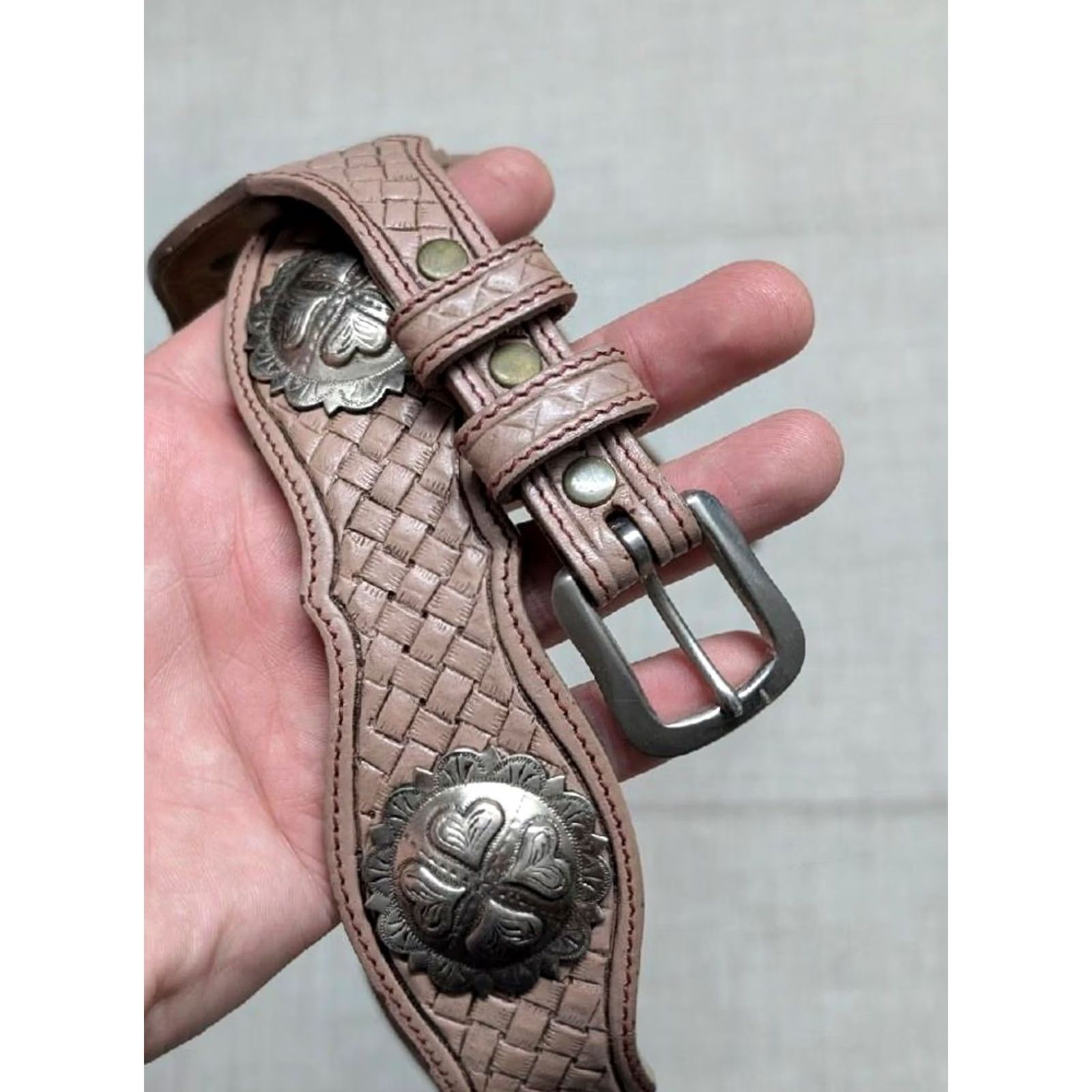 Vintage VINTAGE USA CONCHO buckle belt 32 leather TOOLED western RANGER cowboy Size 32 - 2 Thumbnail