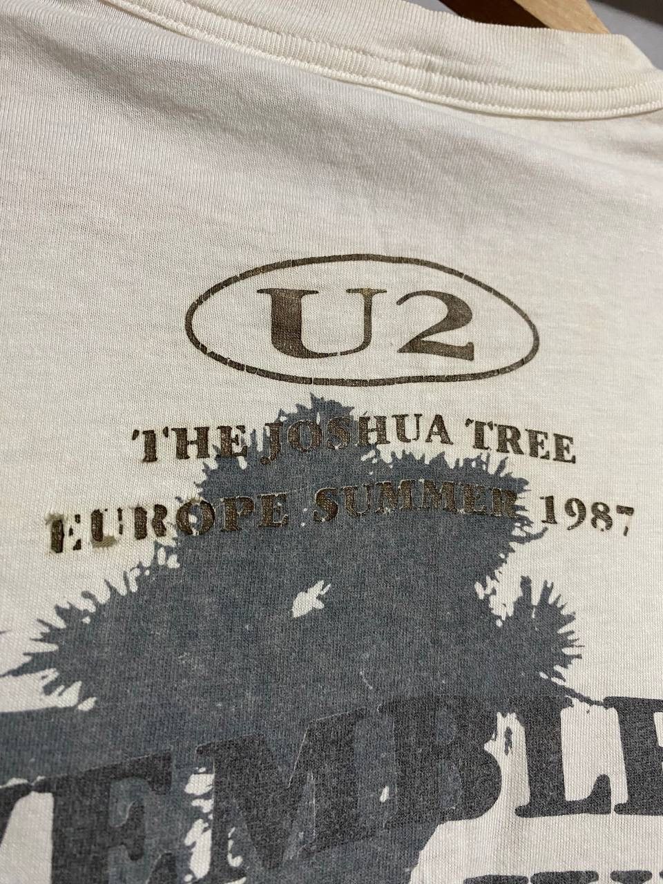 Band Tees × Vintage Vintage 1987 U2 The Joshua Tree European Tour Shirt Size US L / EU 52-54 / 3 - 5 Thumbnail