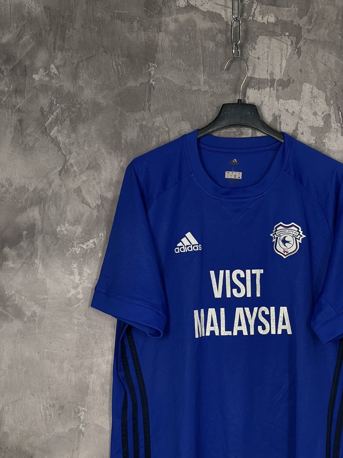 Adidas FC Cardiff City 2017 2018 home shirt soccer maillot kit tee Size US L / EU 52-54 / 3 - 3 Thumbnail