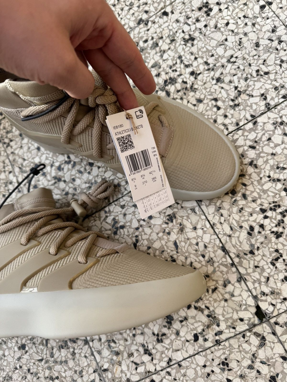 Adidas × Fear of God Adidas x Fear of God Athletics 1 Basketball – US 9 Brand New Size US 9 / EU 42 - 4 Thumbnail