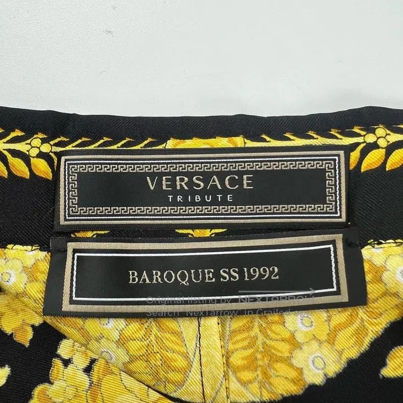 Versace Versace A silk shirt full of prints Size US XS / EU 42 / 0 - 3 Thumbnail