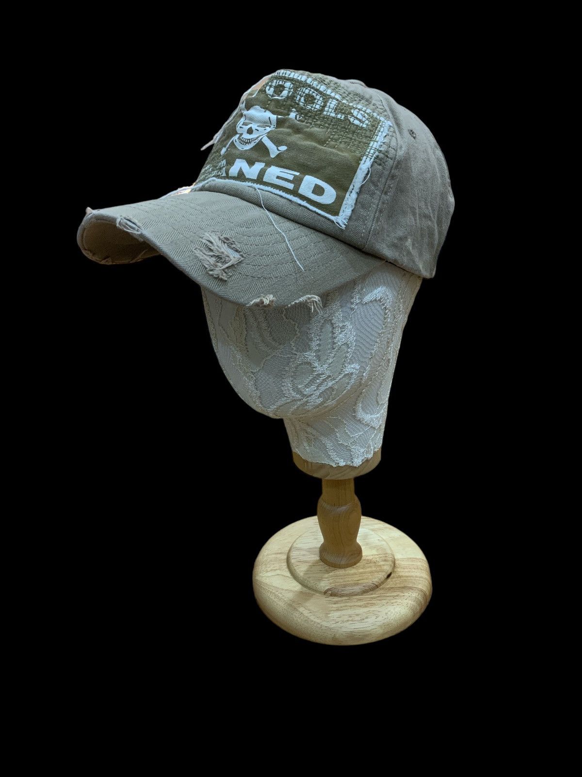 Japanese Brand DISTRESSED DESTROYED NO TOOLS LOANED SKULL CAP HAT Size ONE SIZE - 1 Thumbnail