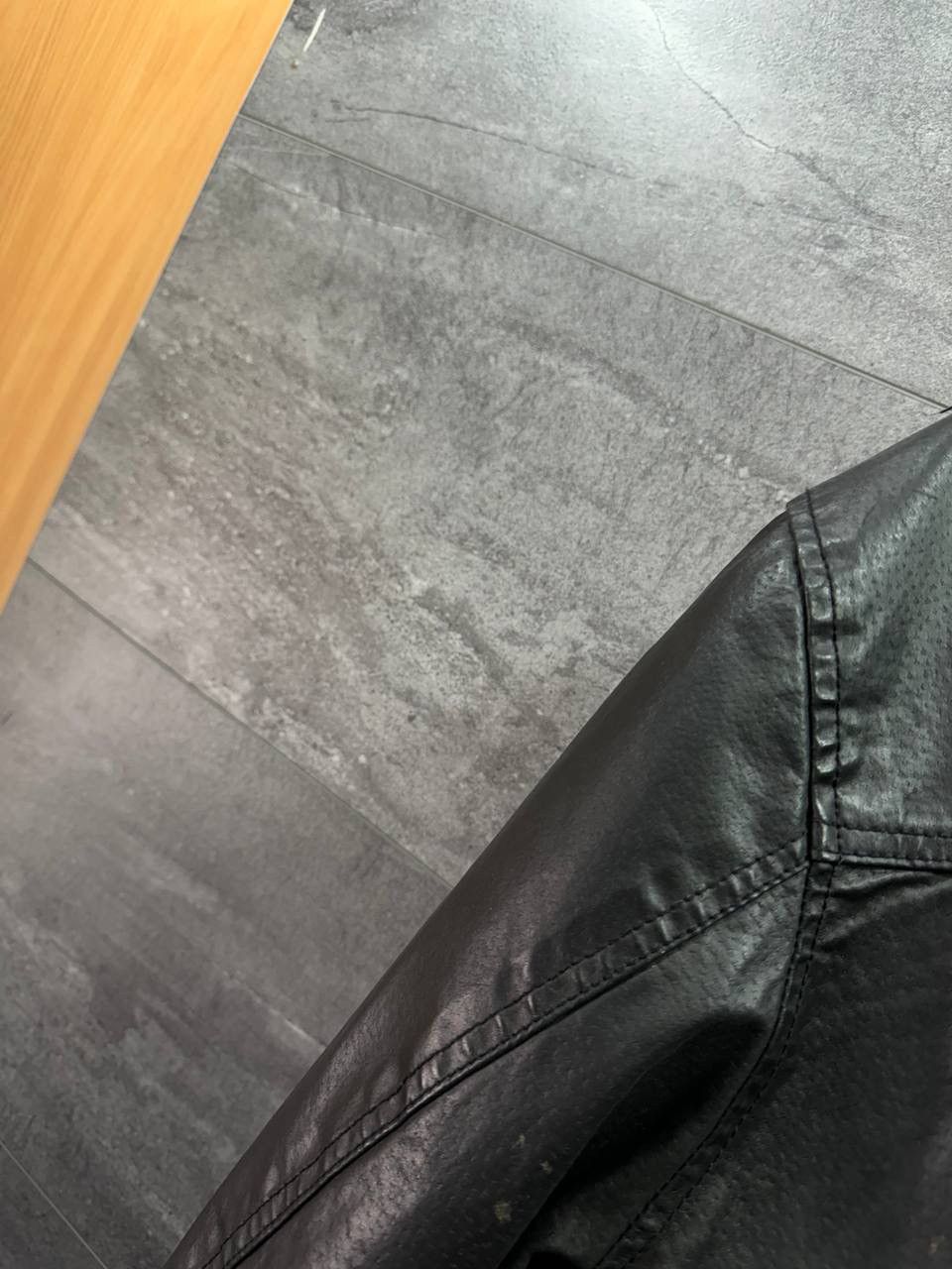Other Barneys Originals Men's Multipocket Black Leather Jackets Size US XL / EU 56 / 4 - 18 Thumbnail
