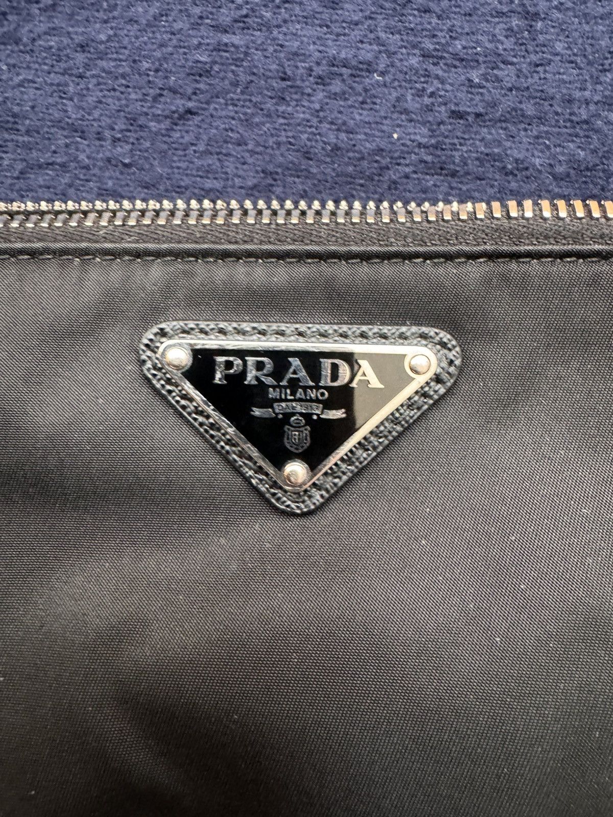 Prada Prada Re-Nylon & Saffiano Leather Pouch Black Size ONE SIZE - 5 Thumbnail