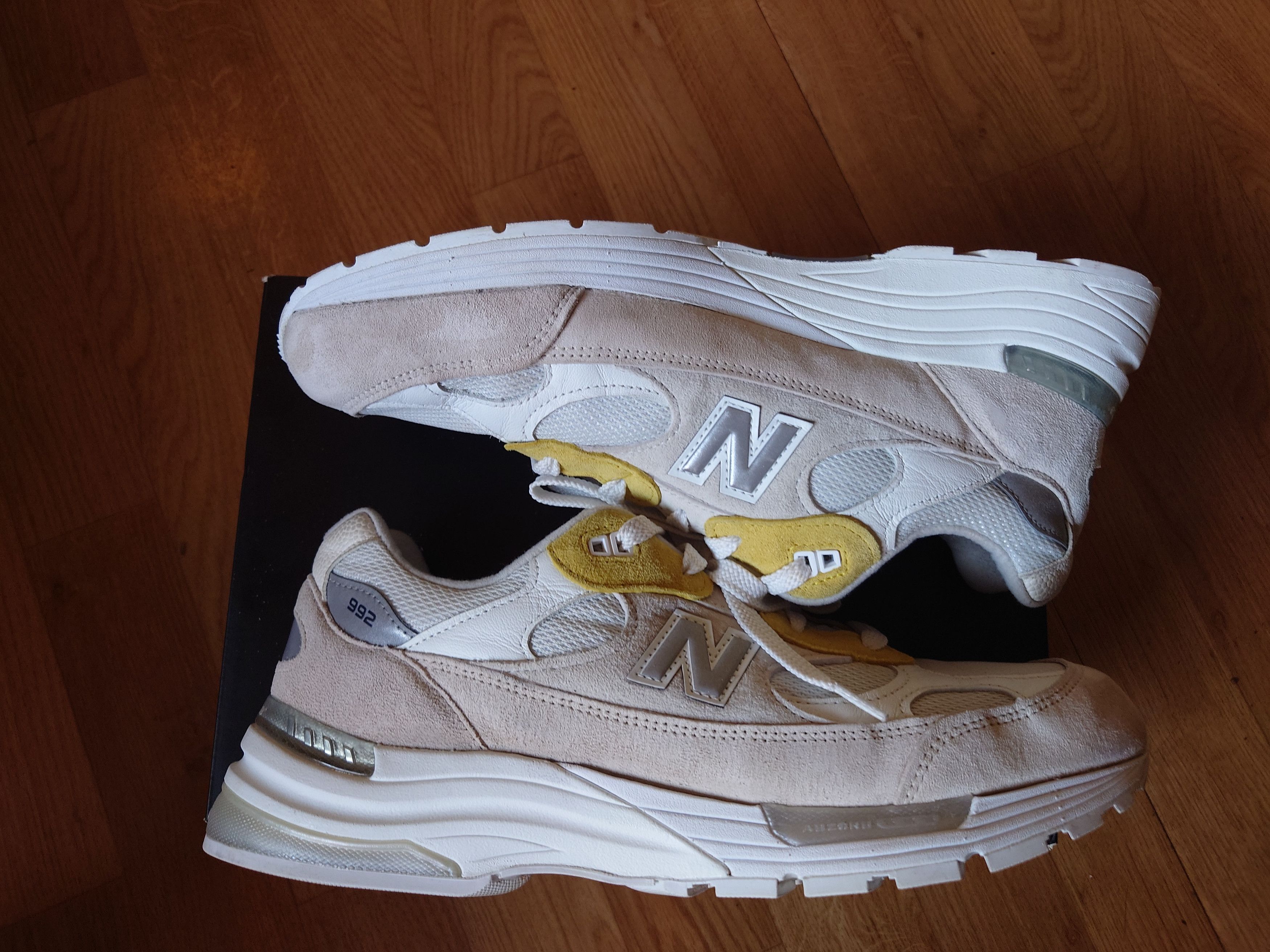 New Balance New Balance 992 Paperboy Paris - M992PB1 Size US 12.5 / EU 45-46 - 2 Thumbnail