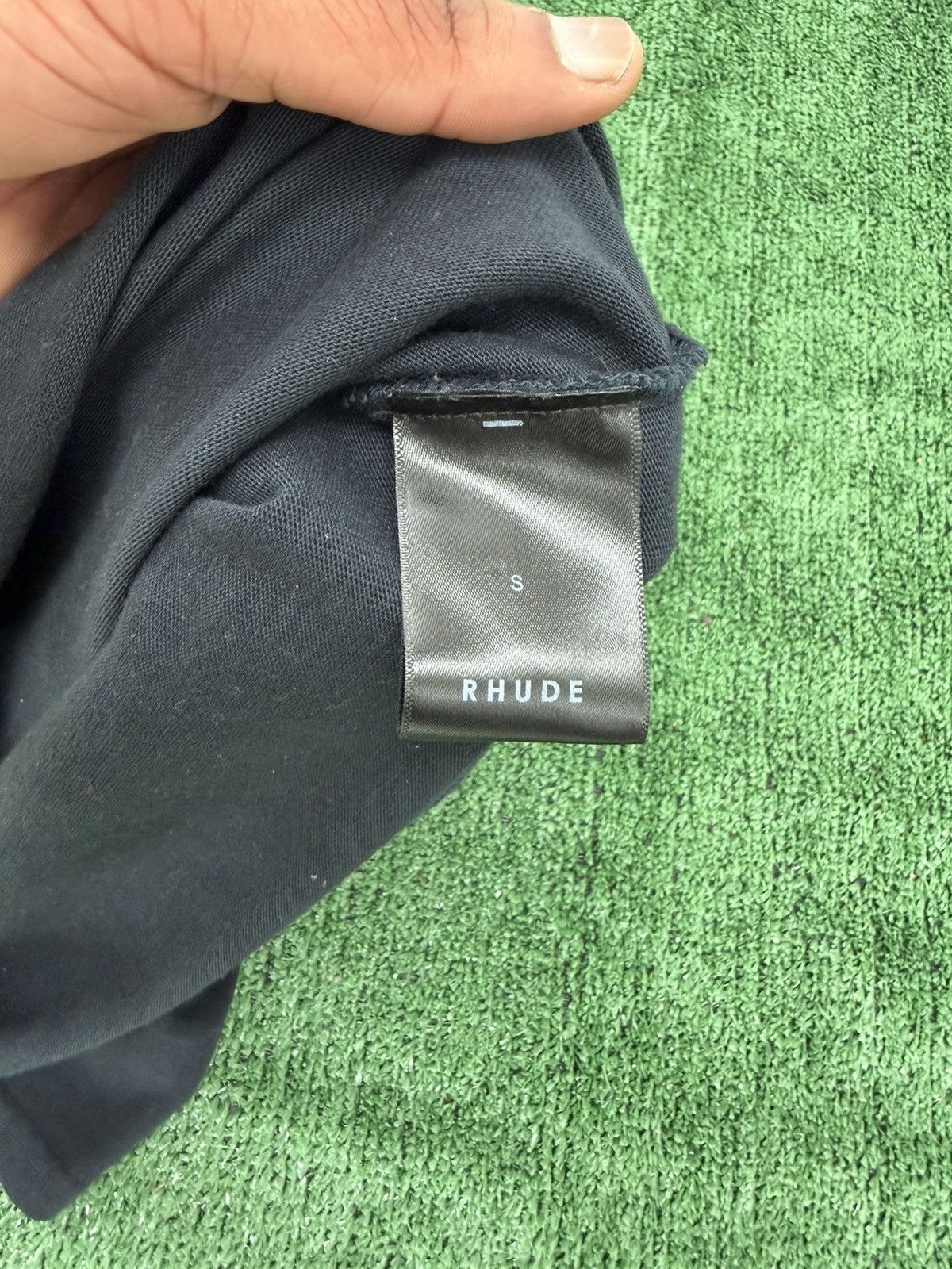 Rhude Rhude crest-print cotton T-shirt Size US M / EU 48-50 / 2 - 3 Thumbnail