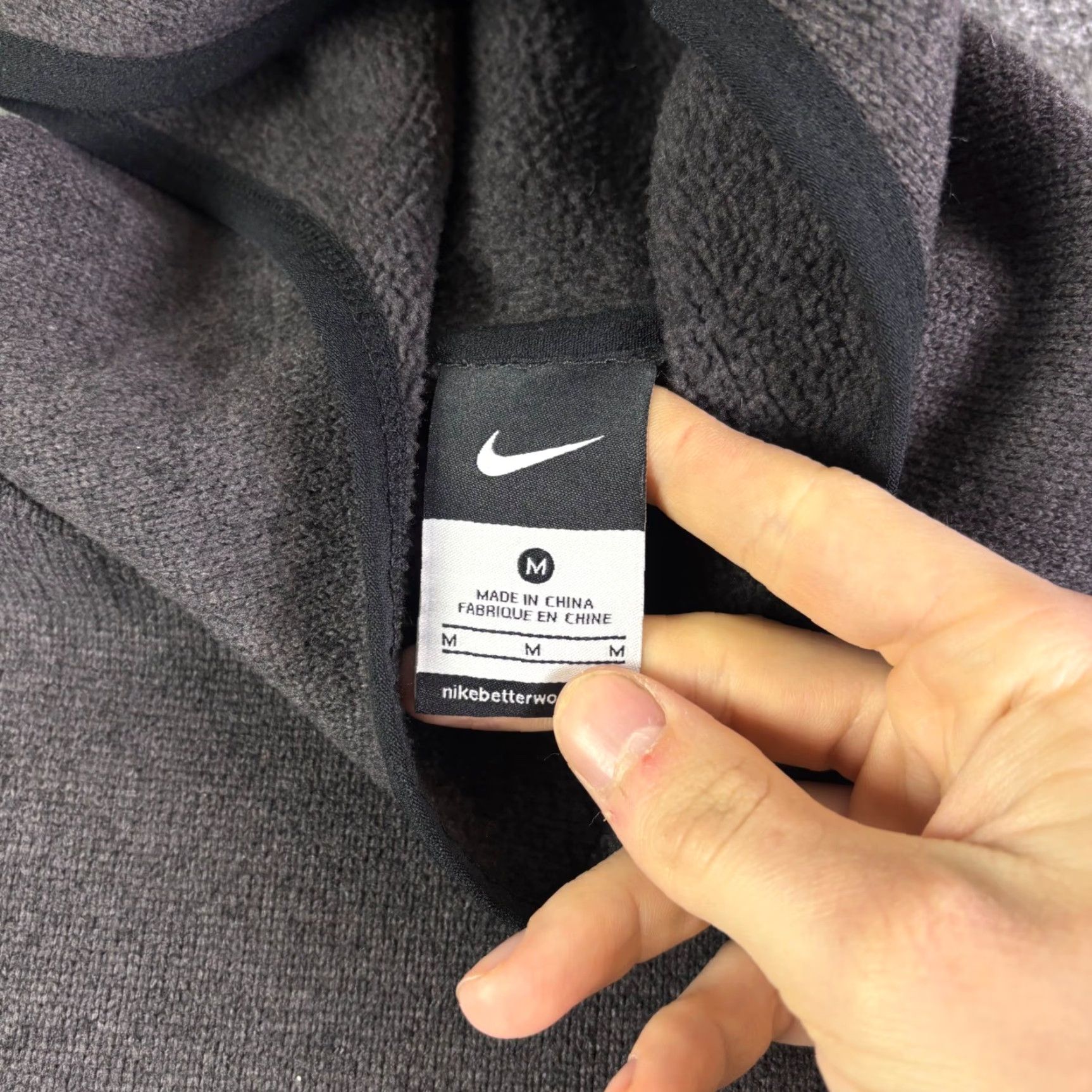 Nike Nike Hoodie Mens Medium Gray Better World Tech Fleece Scuba Pullover Sweatshirt 90s Logo Graphic Size US M / EU 48-50 / 2 - 3 Thumbnail