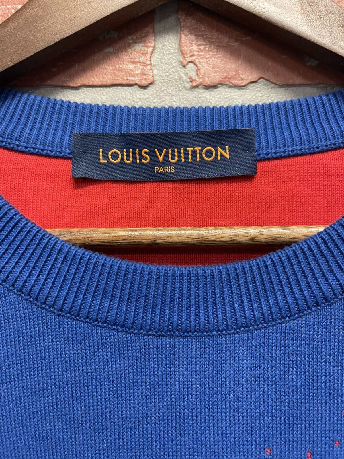 Louis Vuitton Size S - Louis Vuitton Gradient Monogram Sweater Very Clean! Size US S / EU 44-46 / 1 - 8 Thumbnail