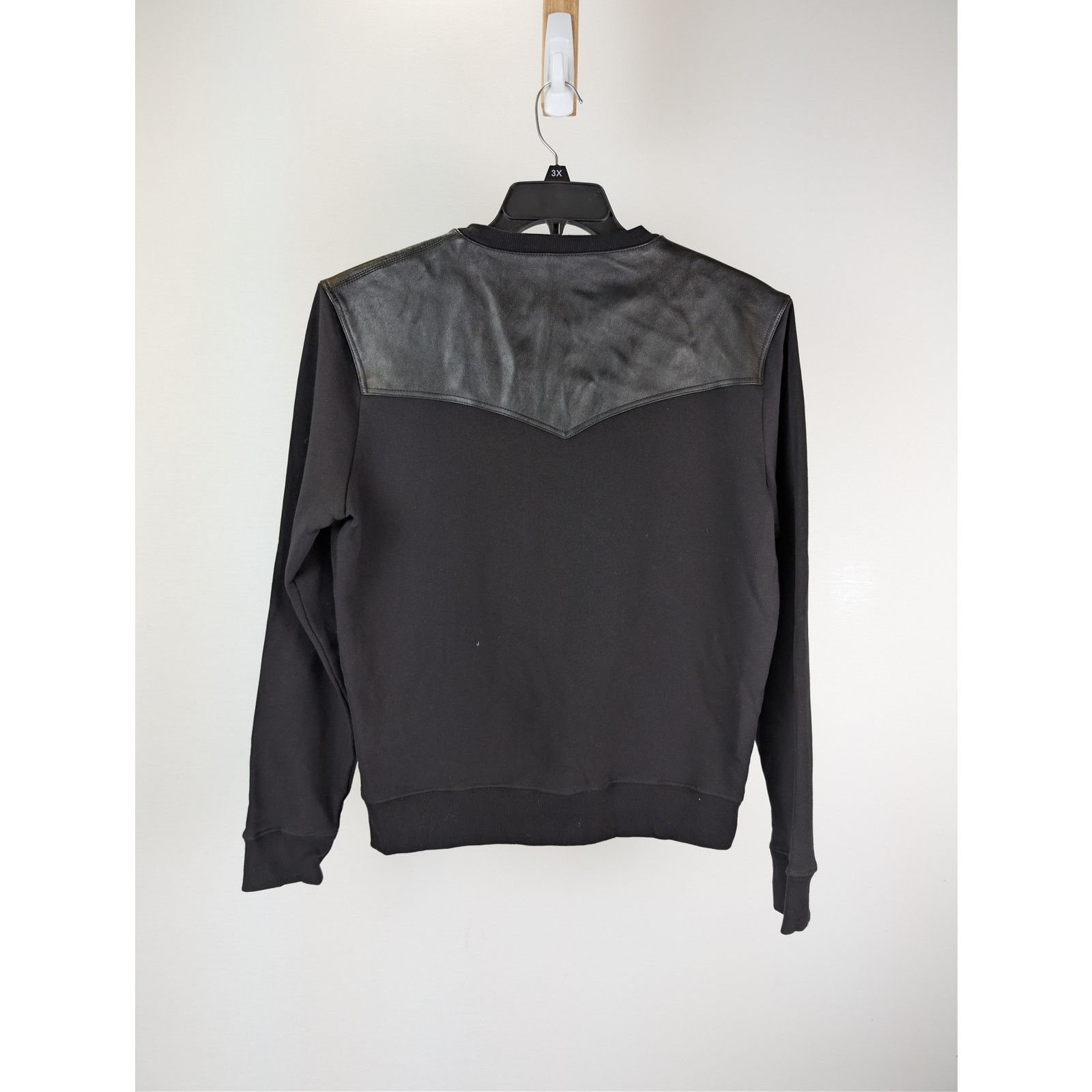 Saint Laurent Paris o1rshd1 CC20 cotton crewneck sweatshirt with lamb leather Size US M / EU 48-50 / 2 - 15 Thumbnail
