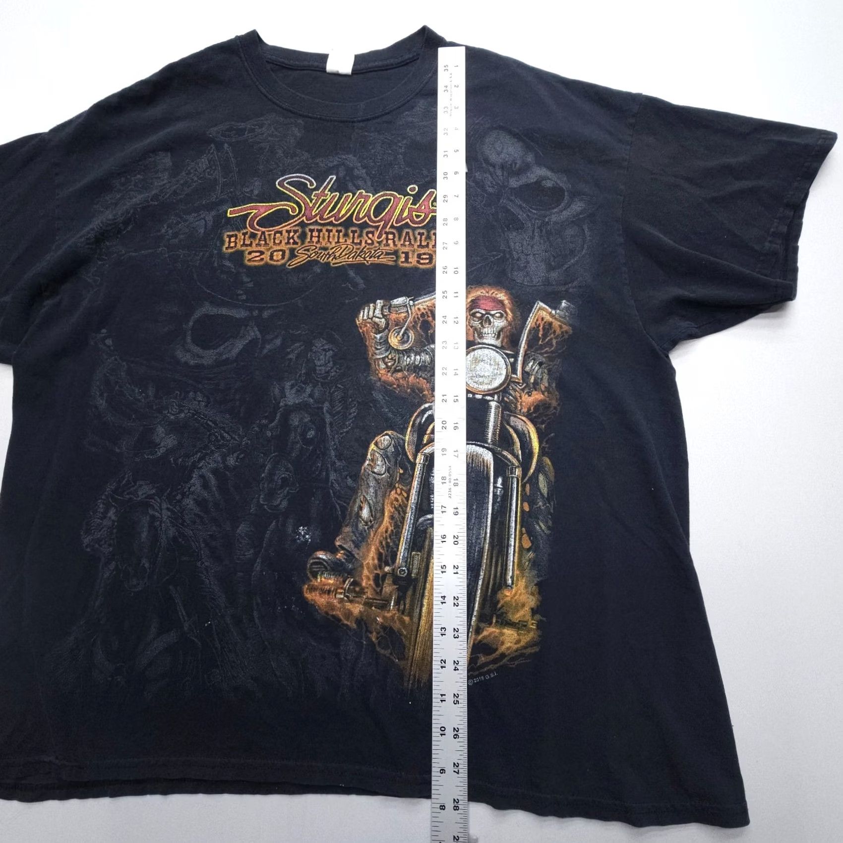 Vintage Sturgis Graphic Tee Shirt Mens XL Black Hills SD 2019 Skulls T-Shirt Cowboy Motorcycle Rock Band Size US XL / EU 56 / 4 - 5 Thumbnail