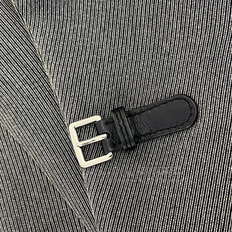 Hermes Hermes Paneled Stand Collar Coat. Size US S / EU 44-46 / 1 - 7 Thumbnail