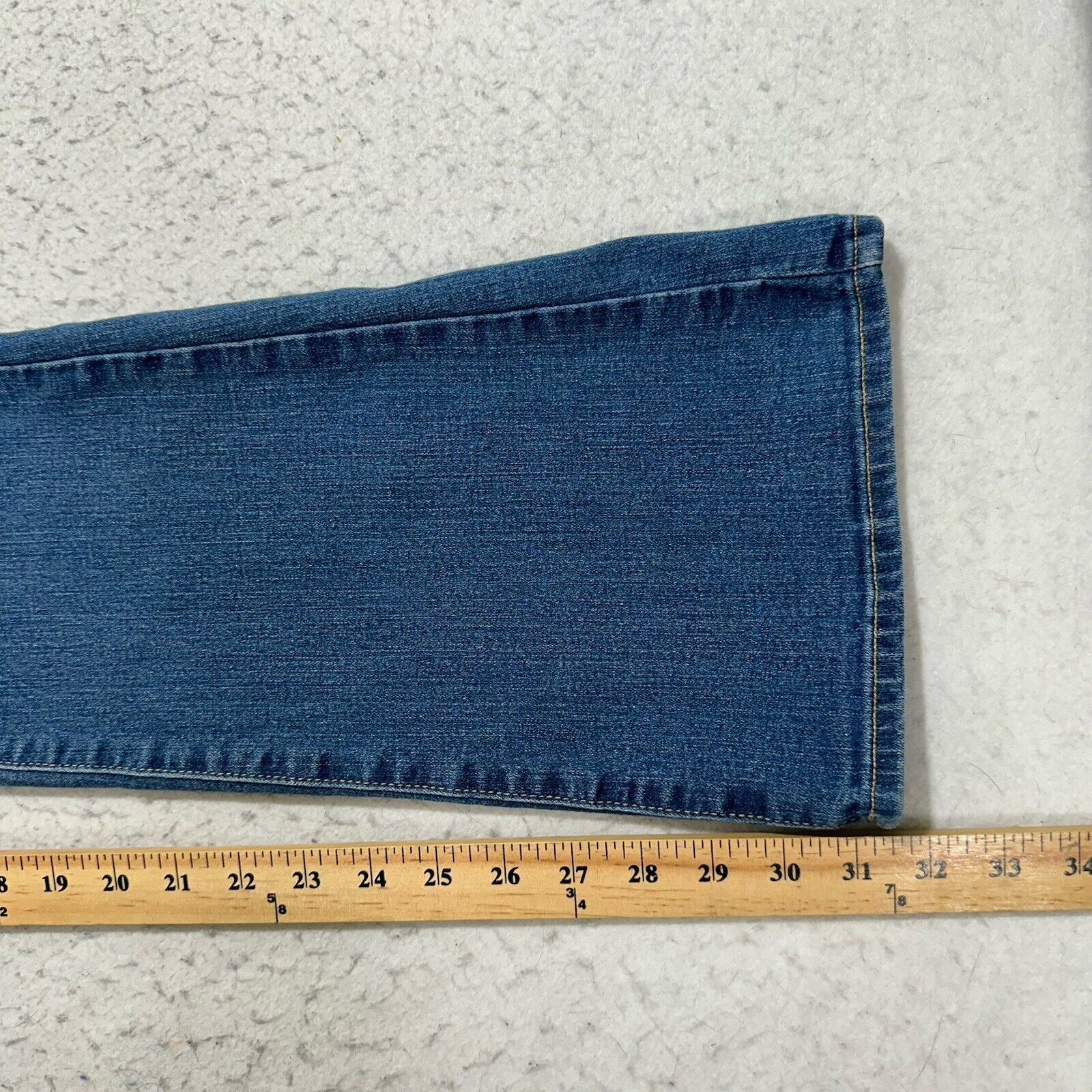 Paige Paige Jeans 27 Blue Low Rise Bootcut Denim Jeans (30x32) Size 30" / US 8 / IT 44 - 14 Thumbnail