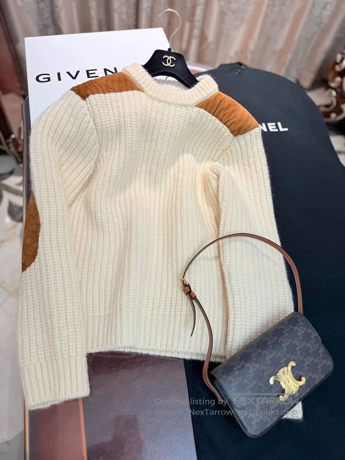 Saint Laurent Paris YSL Oversize Wool Sweater. Size M / US 6-8 / IT 42-44 - 3 Thumbnail
