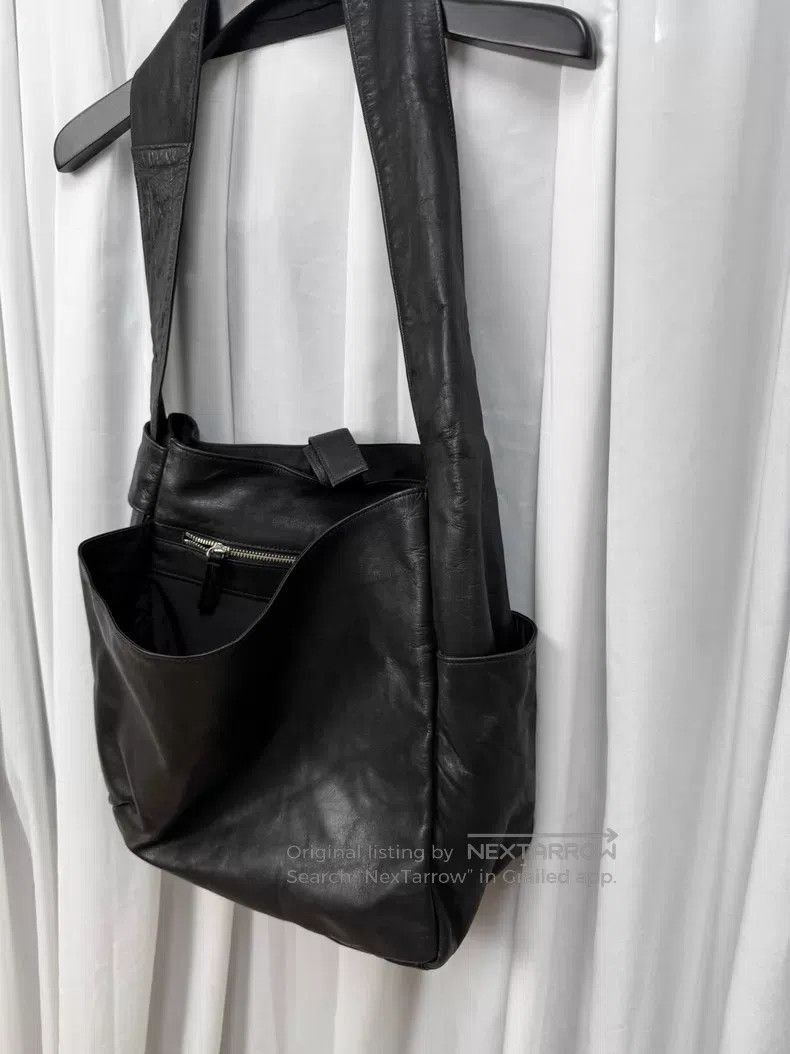 Yohji Yamamoto Yohji Yamamoto deconstructed leather shoulder bag| Size ONE SIZE - 4 Thumbnail