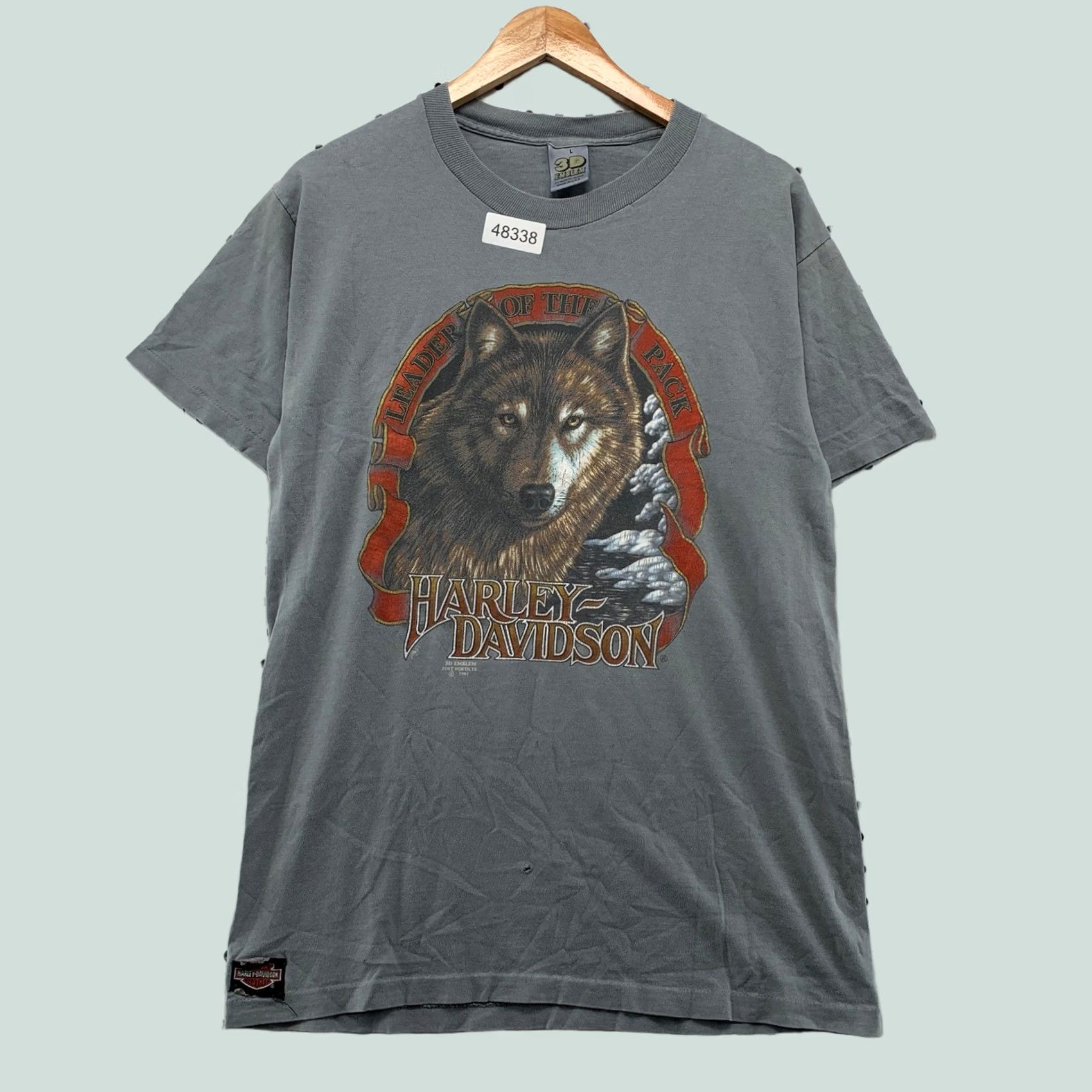 Harley Davidson VINTAGE Harley-Davidson 3D Emblem Wolf T Shirt Leader of the Pack Gray Men L Short Sleeve Crew Neck Graphic Print Logo 90s Bikes Animal 1990s Womens? Size US L / EU 52-54 / 3 - 1 Thumbnail