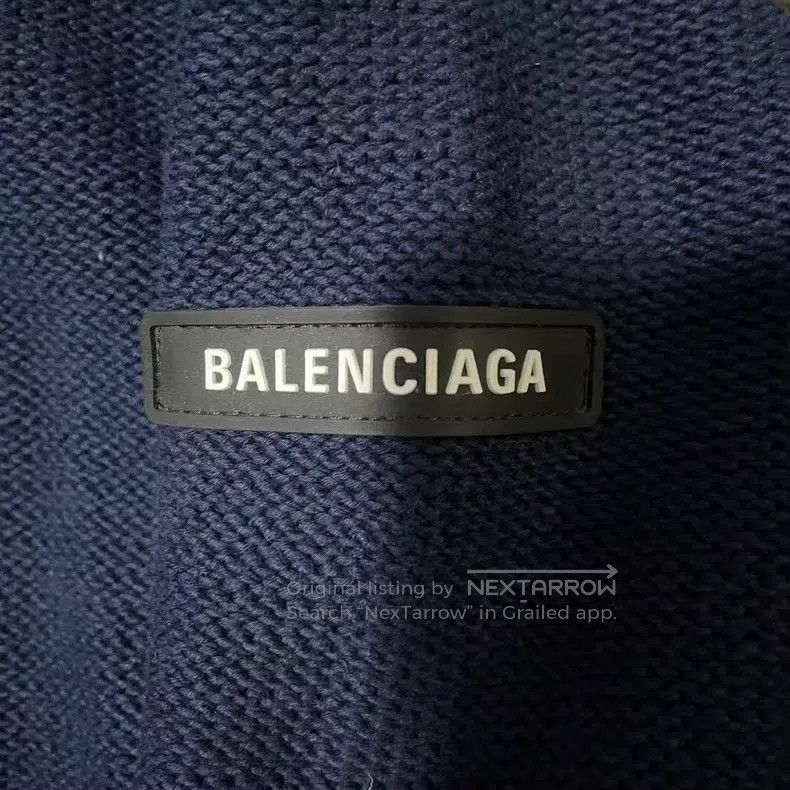 Balenciaga Balenciaga Three-in-one shirt with hoodie sweater Size US M / EU 48-50 / 2 - 3 Thumbnail