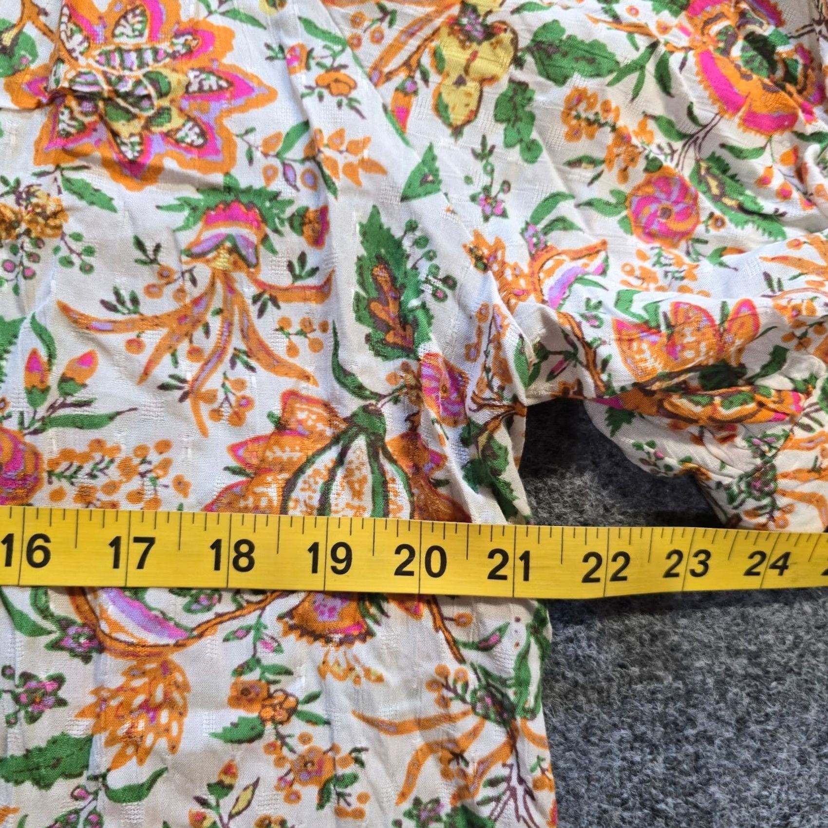 Nicole Miller Nicole Miller Top Womens Size Medium Green Orange Floral Puffed Sleeve Casual Blouse Size M / US 6-8 / IT 42-44 - 6 Thumbnail