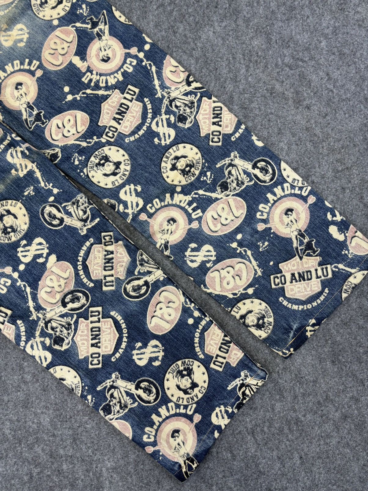 Japanese Brand 💥Hysteric Style💥Co&Lu Full Print Stone Wash Denim F695 Size US 33 - 12 Thumbnail