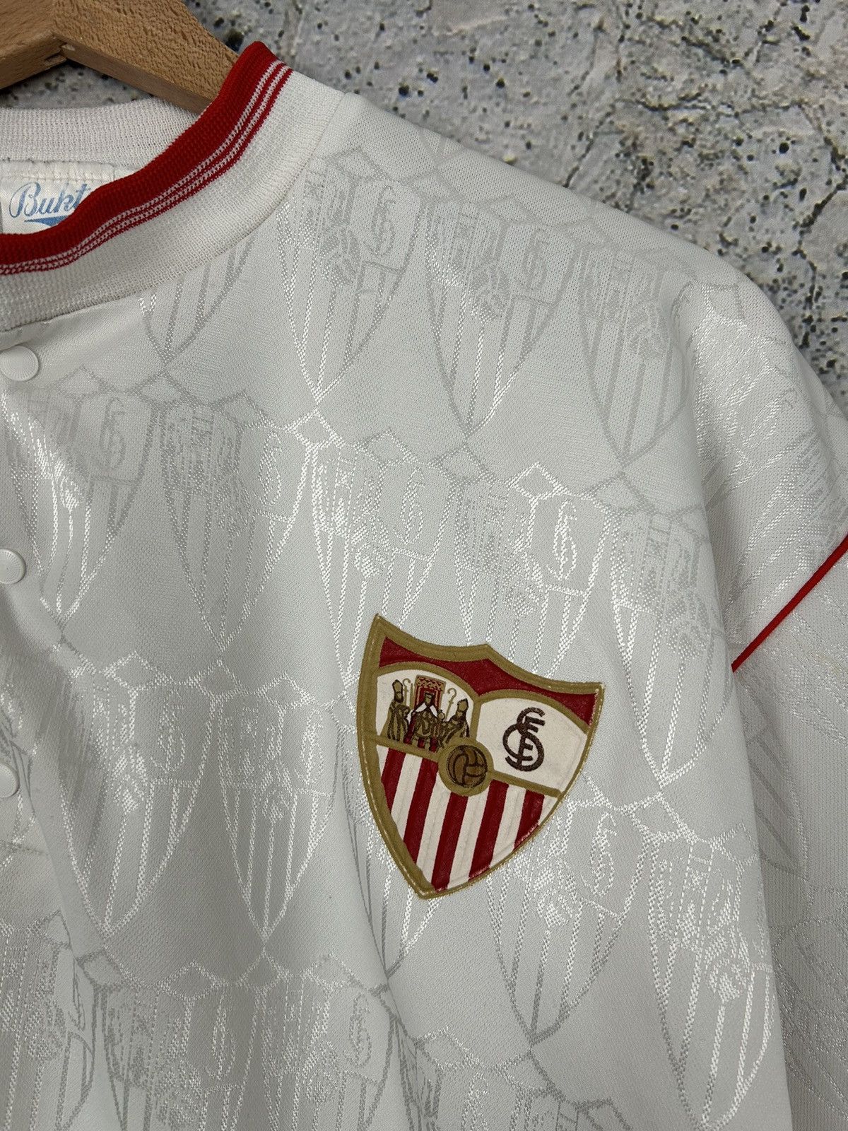 Vintage Vintage Sevilla FC 90-92 Ultra Rare Soccer Jersey Bukta Size US L / EU 52-54 / 3 - 3 Thumbnail