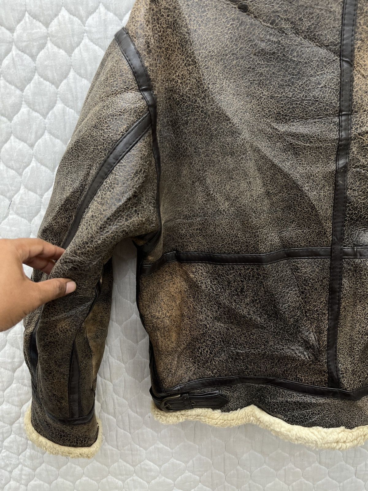 Genuine Leather 🔥🔥🔥STEALS VTG B3 US ARMY MILITARY SHEEPSKIN JACKET Size US M / EU 48-50 / 2 - 20 Thumbnail