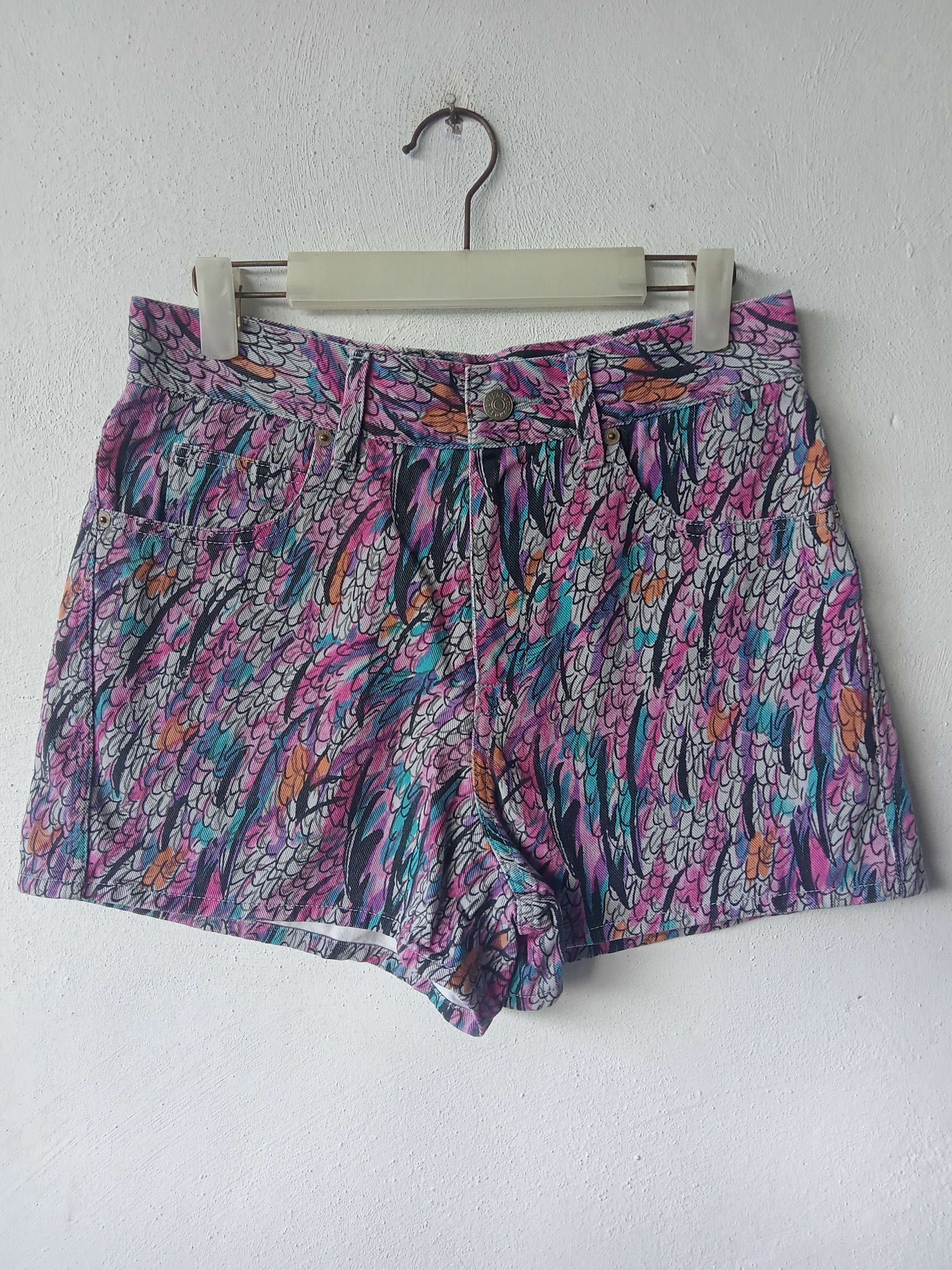 Tsumori Chisato Feathers Fullprint Short Jeans Size 29" - 1 Thumbnail