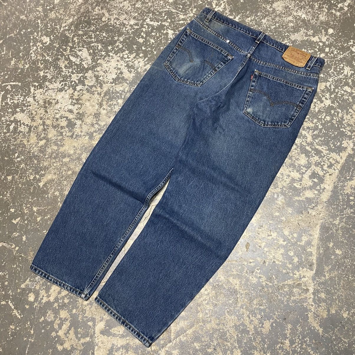 Japanese Brand × Levi's × Vintage Vintage Levi’s 550 Relaxed Fit Blue Denim Jeans 90s Size US 37 - 2 Thumbnail