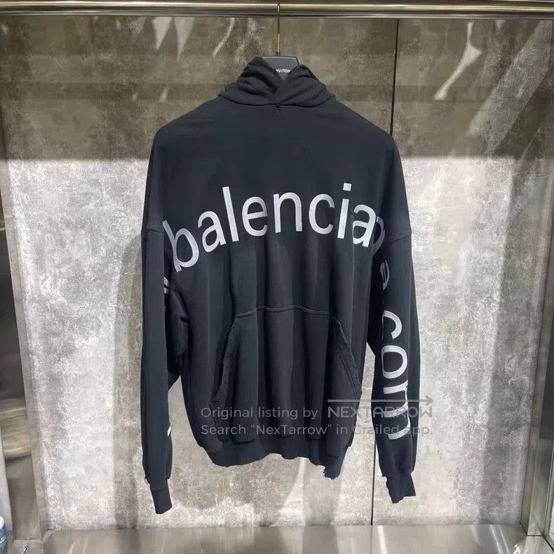 Balenciaga Balenciaga Letter embroidered logo hooded sweatshirt Size US S / EU 44-46 / 1 - 1 Thumbnail