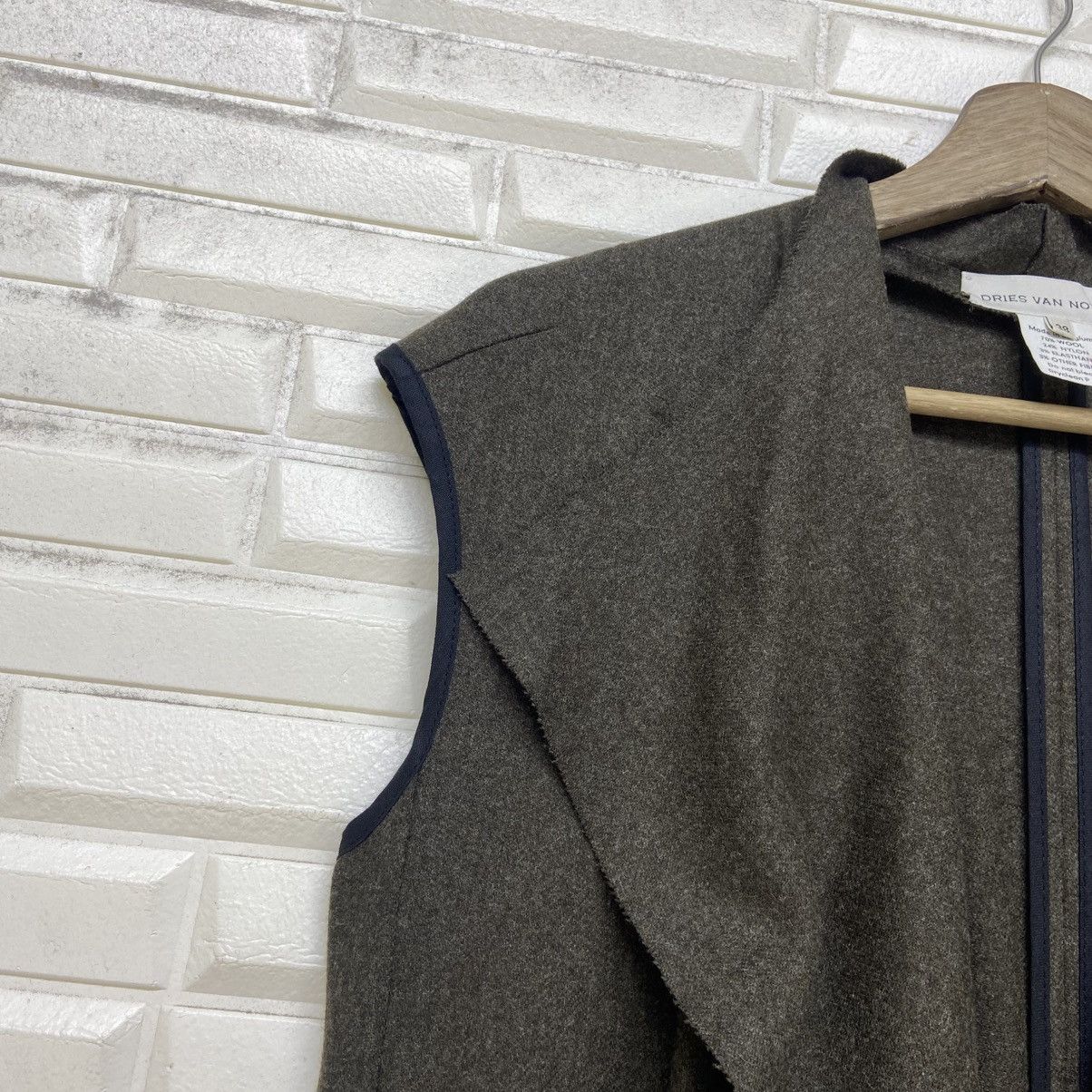Dries Van Noten Sleeveless & Buttonless Distressed Wool Long Cardigan Coat Size XS / US 0-2 / IT 36-38 - 9 Thumbnail