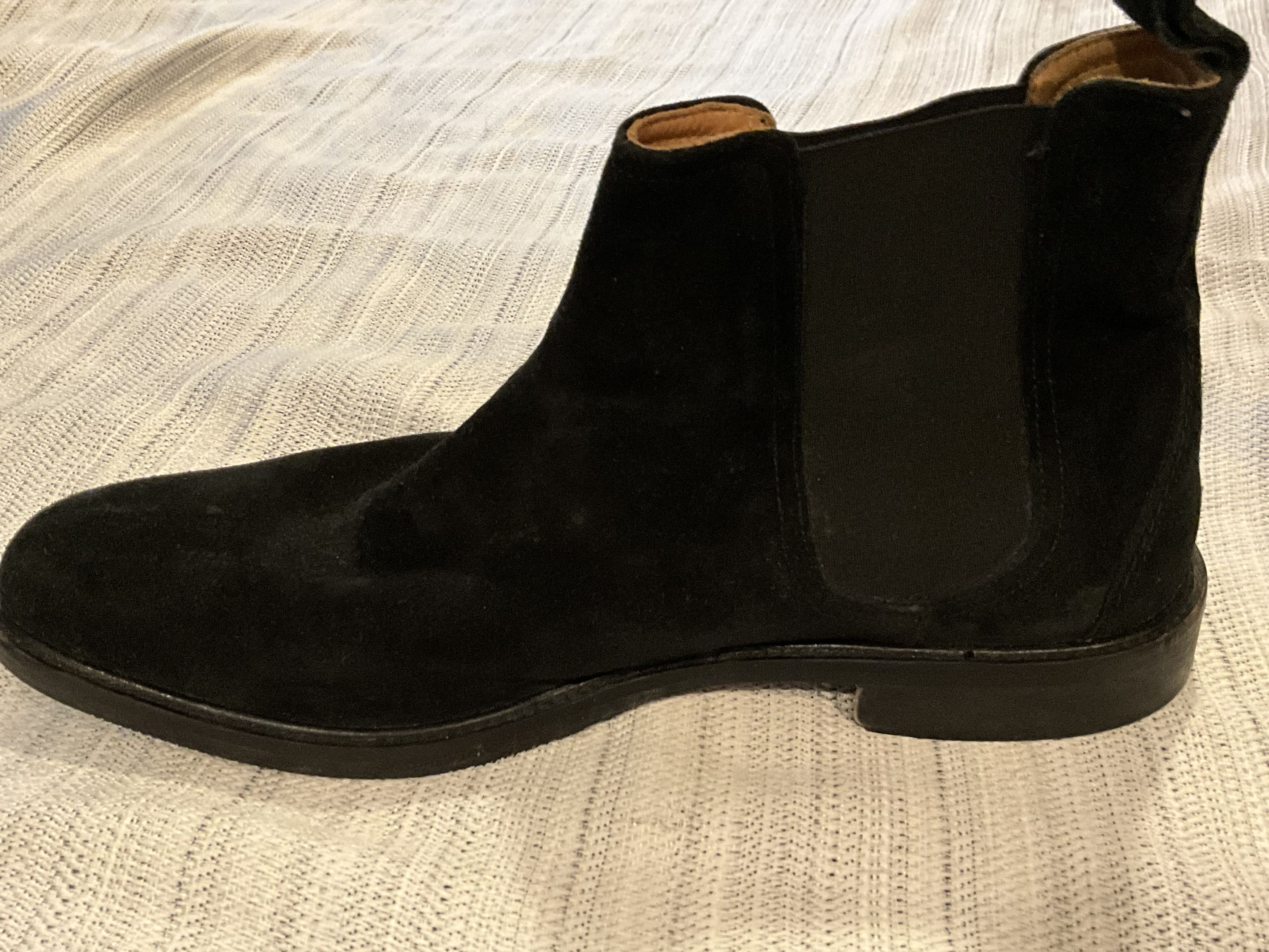 Barneys New York Men’s Barneys NY Black Suede Boots Made in Italy 10 1/2M Size US 10.5 / EU 43-44 - 1 Thumbnail