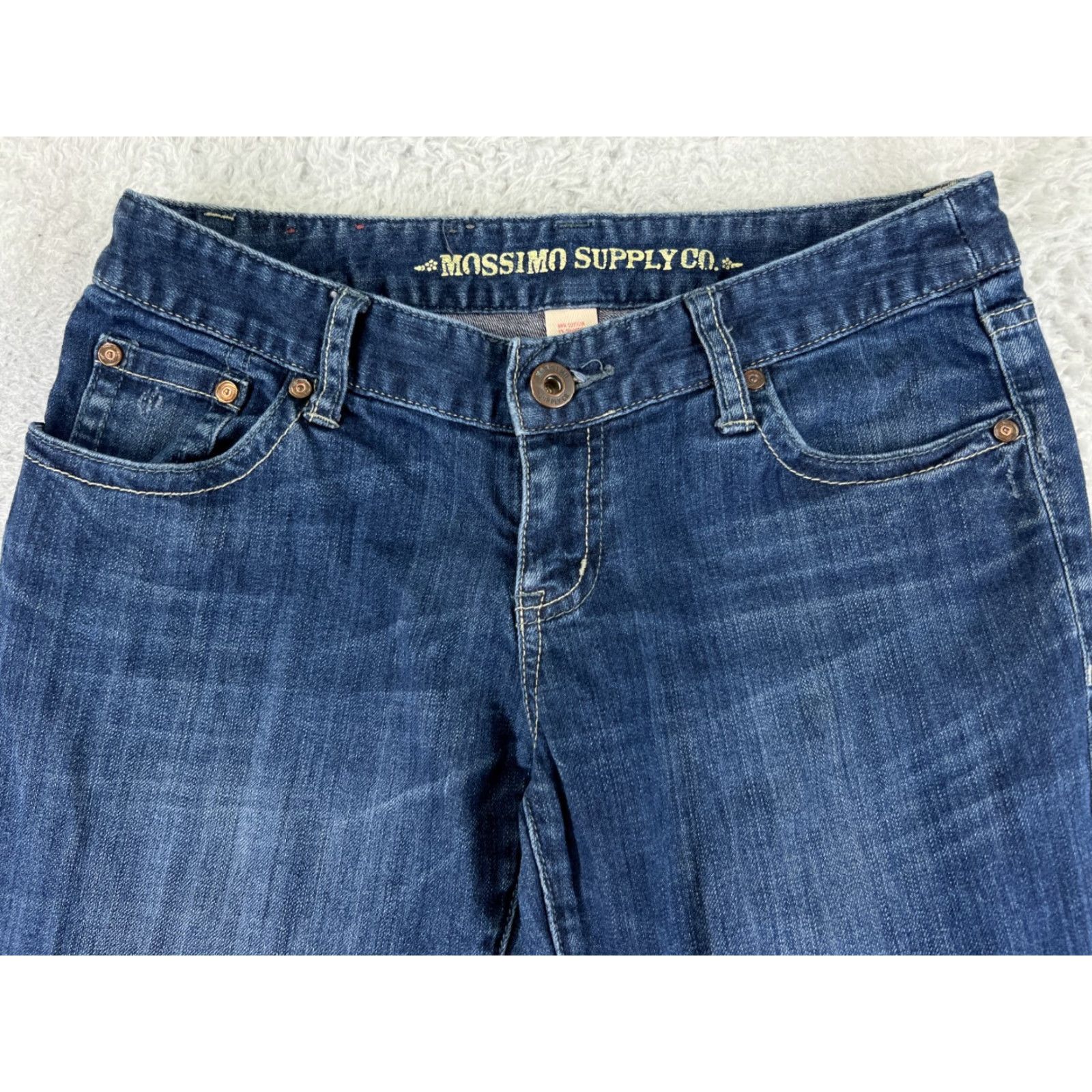 Mossimo Mossimo Jeans Womens 7 Blue Denim Flared Low Rise 26x31 Regular Stretch Distressed 5-Pocket Cotton Medium Wash Belt Zip Vintage: No Ladies Jeans Size 28" / US 6 / IT 42 - 4 Thumbnail