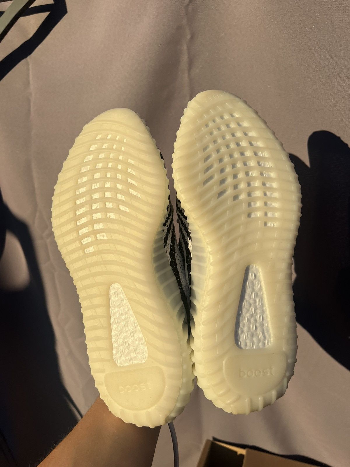 Kanye West Yeezy Sply 350 V2 Zebra 2023 Size US 9 / EU 42 - 22 Thumbnail