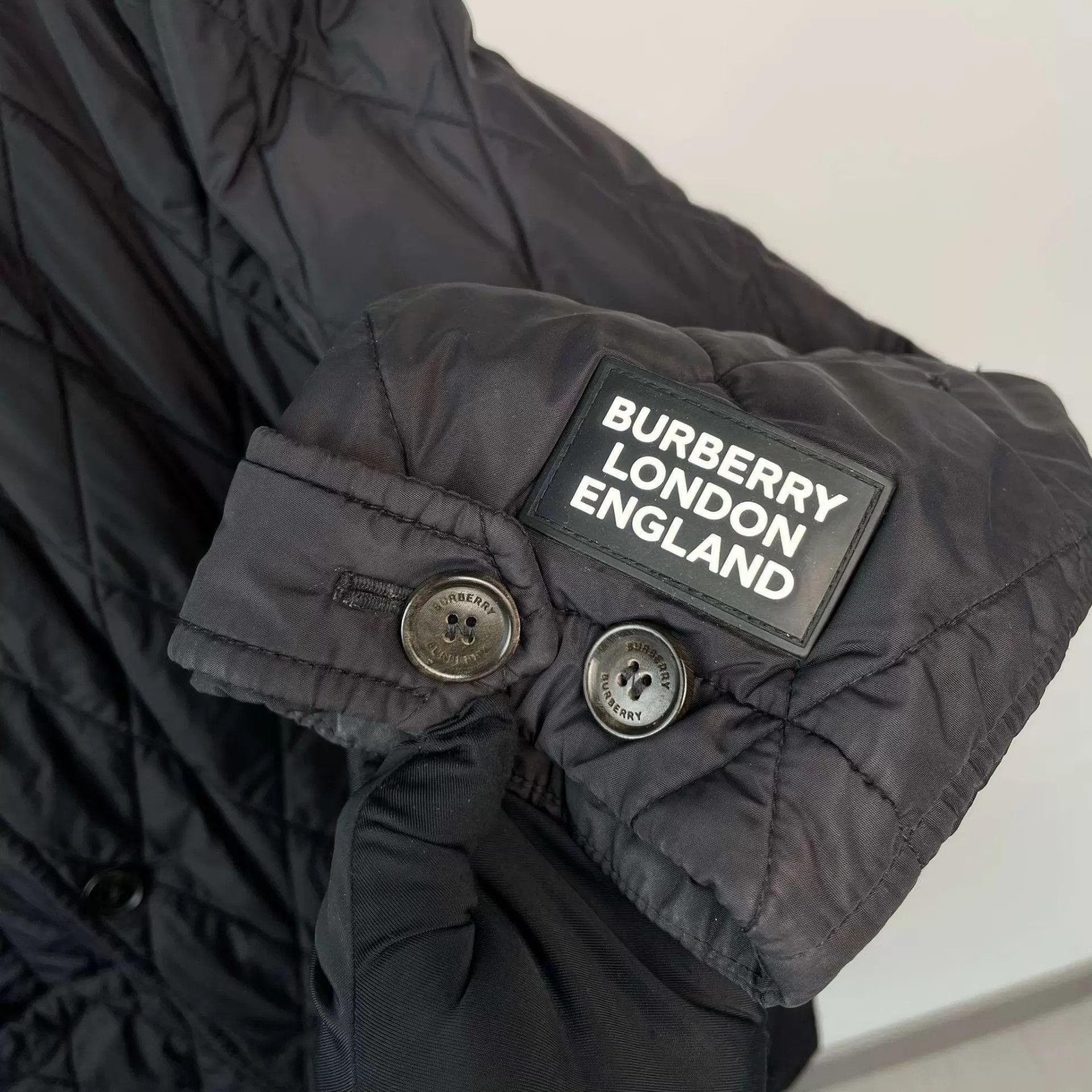 Burberry Burberry puffer jacket black EU46 Size US S / EU 44-46 / 1 - 9 Thumbnail