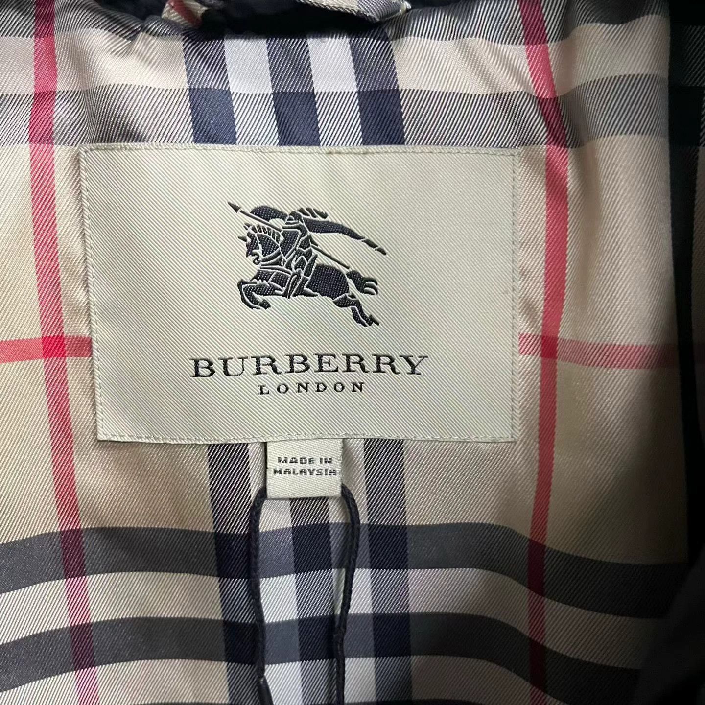 Burberry black detachable hooded down jacket Size US XS / EU 42 / 0 - 3 Thumbnail