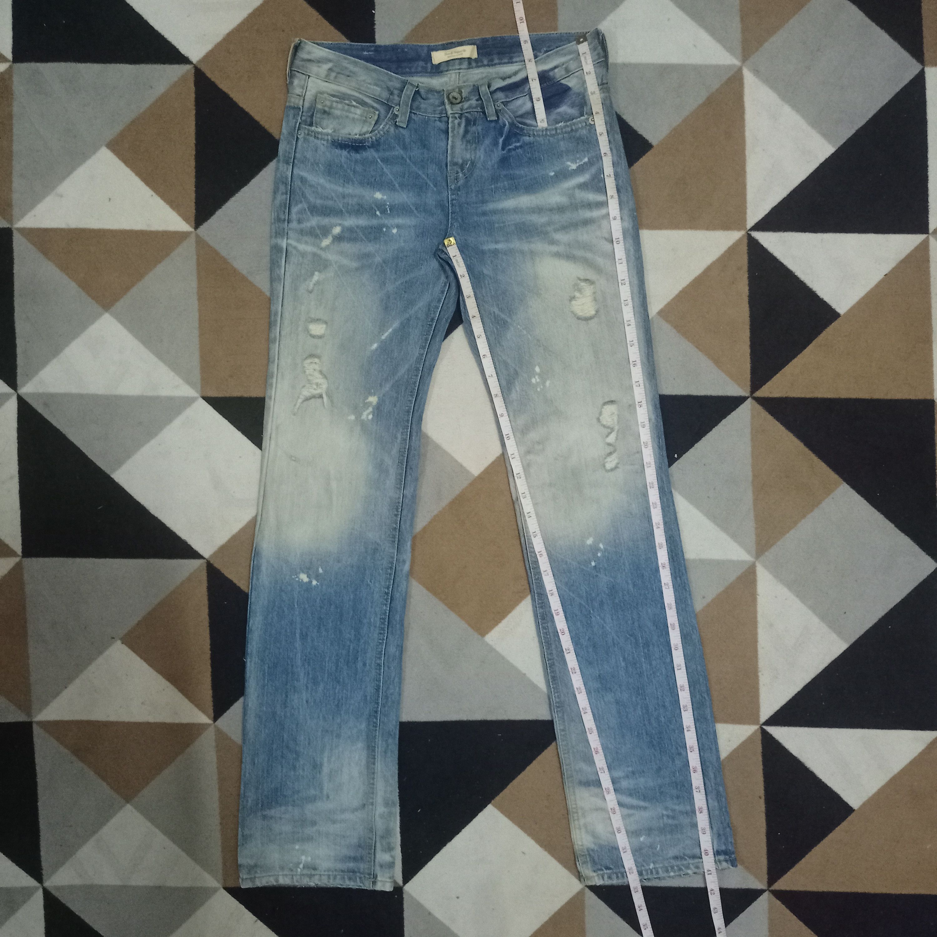 Japanese Brand Vintage Japanese Brand Acid Wash Style Loose Jeans Size US 30 / EU 46 - 11 Thumbnail