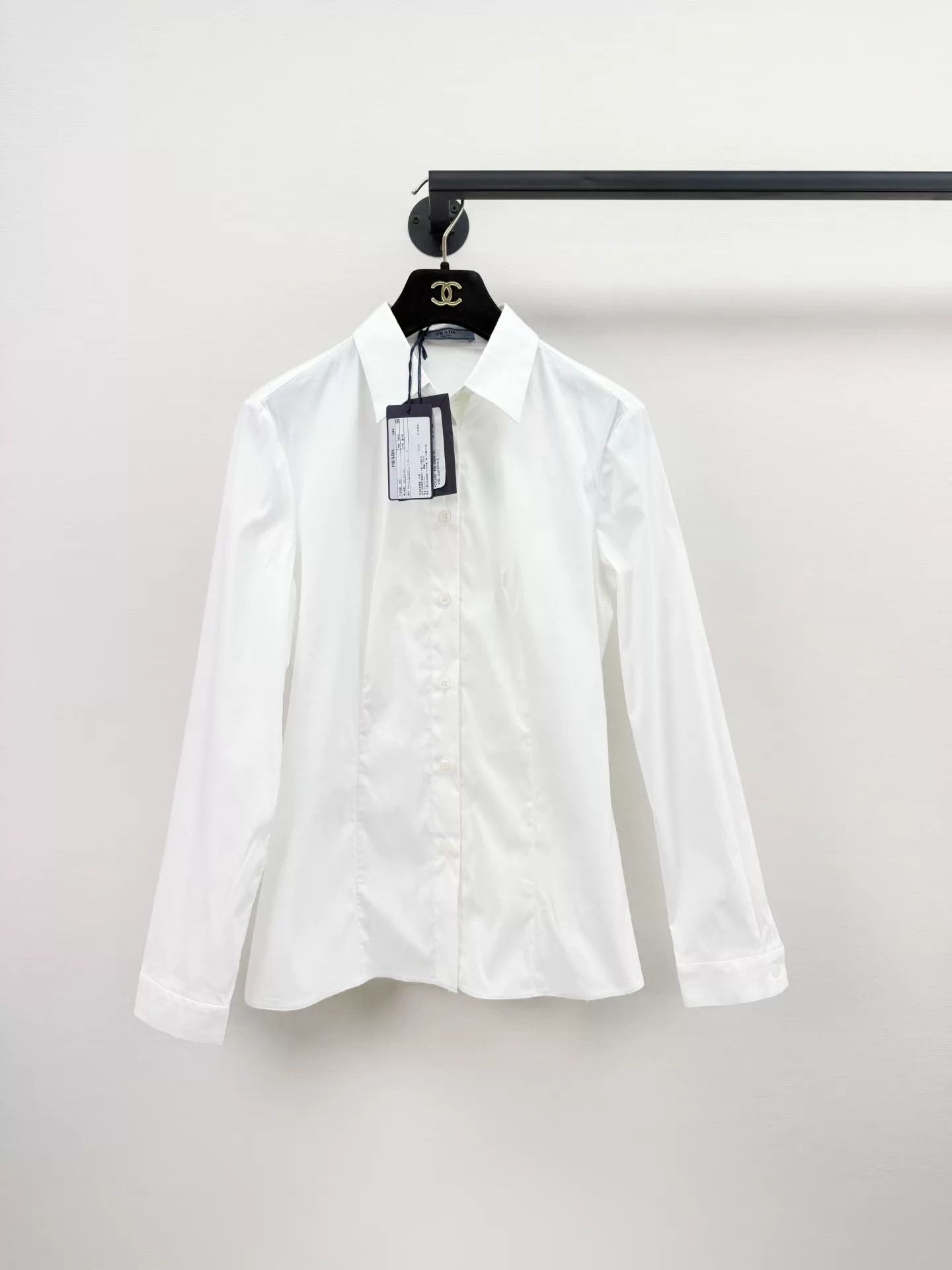 Prada Prada New With Tags Shirt Size 40 Bust 86-88 Length 65 Size S / US 4 / IT 40 - 1 Thumbnail