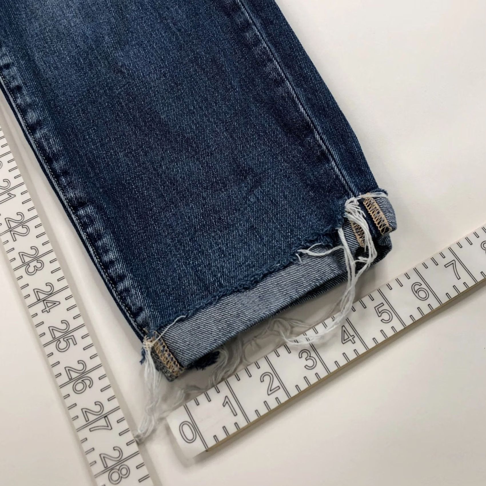 L'AGENCE L'Agence Olga 30 Jeans High Rise Distressed Cuffed 32W 27L Denim Pocket Regular Womens Jeans Size 30" / US 8 / IT 44 - 6 Thumbnail