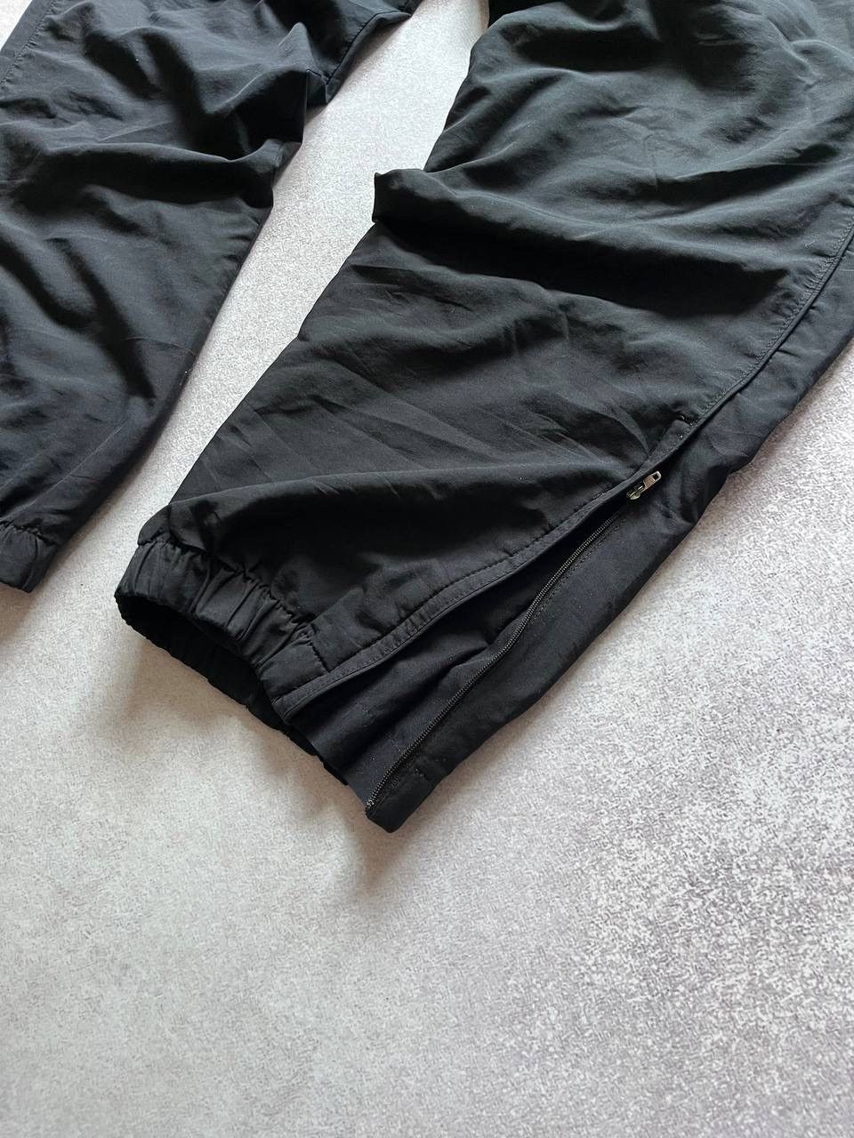 Nike Vintage Nike Swoosh Baggy Nylon Trackpants Y2K 36 Size US 36 / EU 52 - 4 Thumbnail