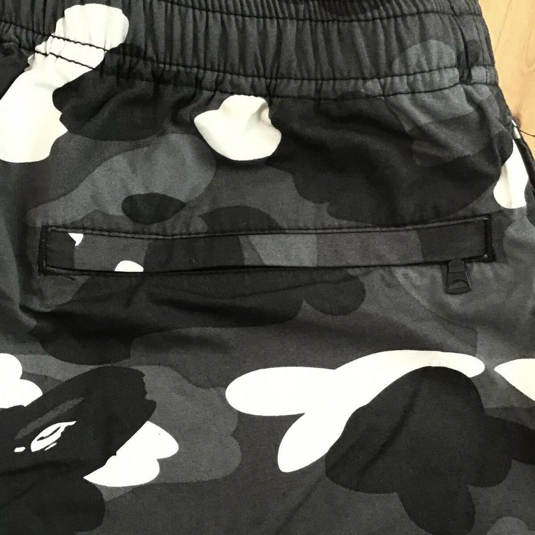 Bape 💫Glow in the dark💫 BAPE city camo shorts APE ★size M Size US 32 / EU 48 - 7 Thumbnail