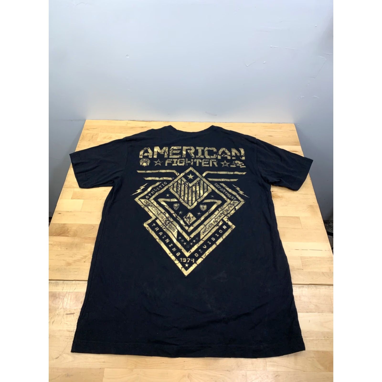 Vintage VINTAGE American Fighter Shirt Mens L Black Gold Crew Neck Short Sleeve 11179 Size US L / EU 52-54 / 3 - 8 Thumbnail