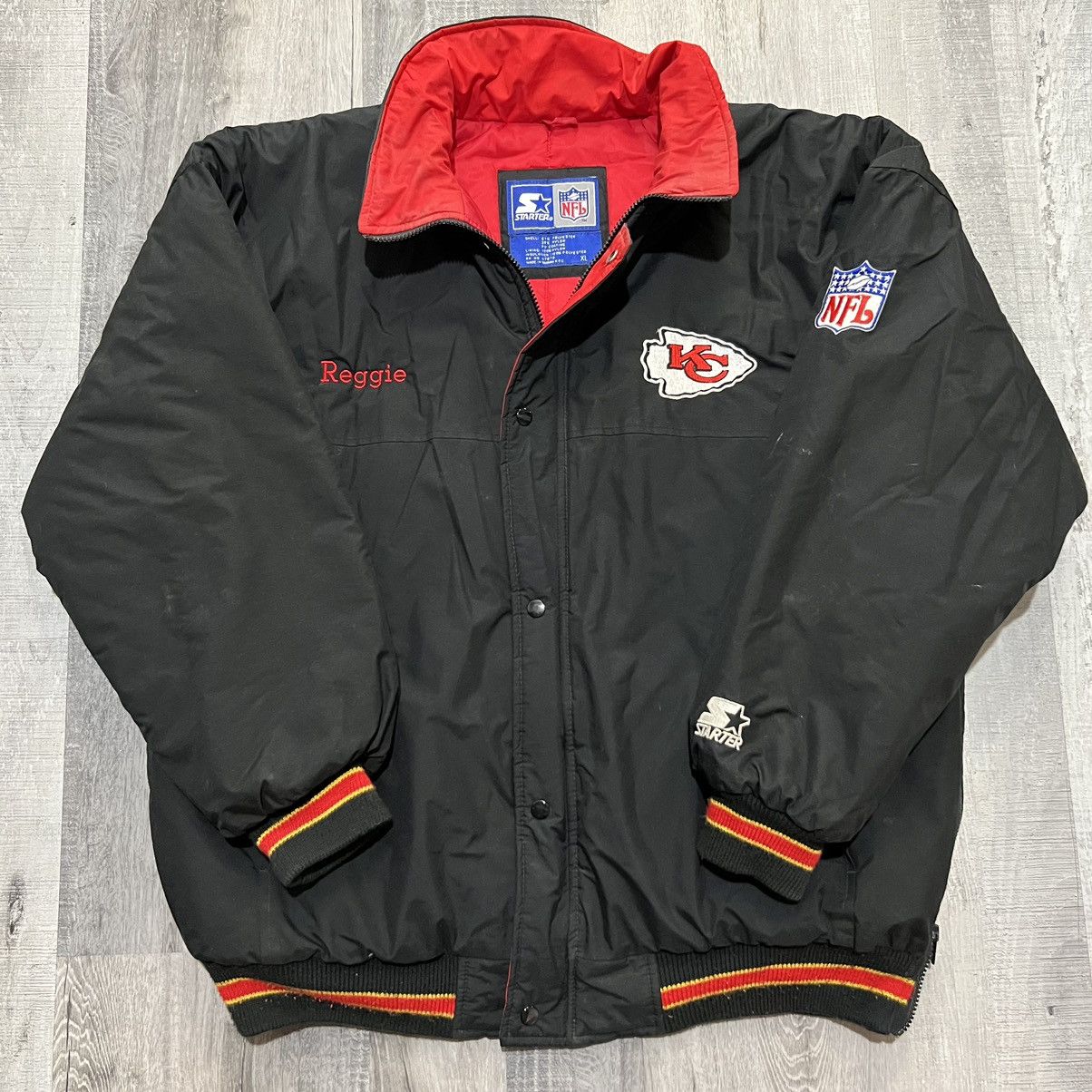 image of VTG Starter Kansas City Chiefs 90's Nfl Puffer Jacket in Black, Men's (Size XL)