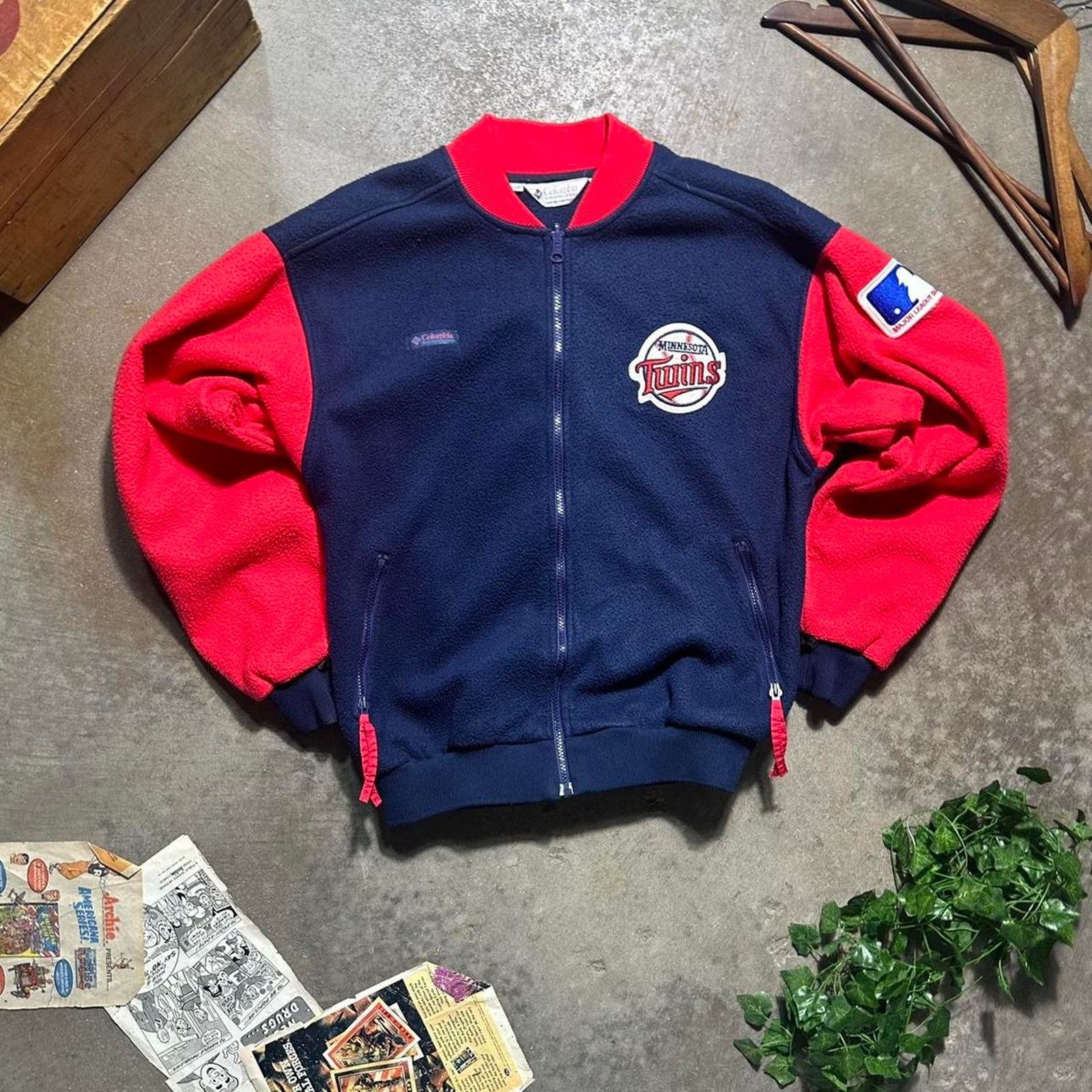 Vintage 90s Columbia Sportwear Minnesota Twins Fleece Jacket