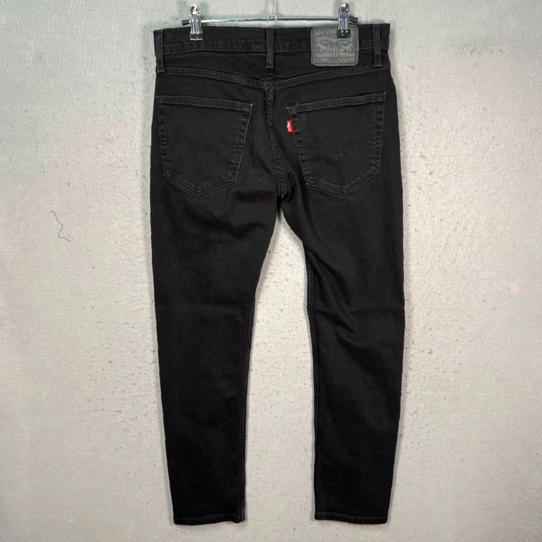 Levi's Levi's 502 Slim Tapered Jeans Mens 31 x 30 Black Denim Slim Fit 5-Pocket Cotton Blend Regular Size Jeans Men Black Levi's 500 Series Vintage: No Size US 31 - 2 Thumbnail