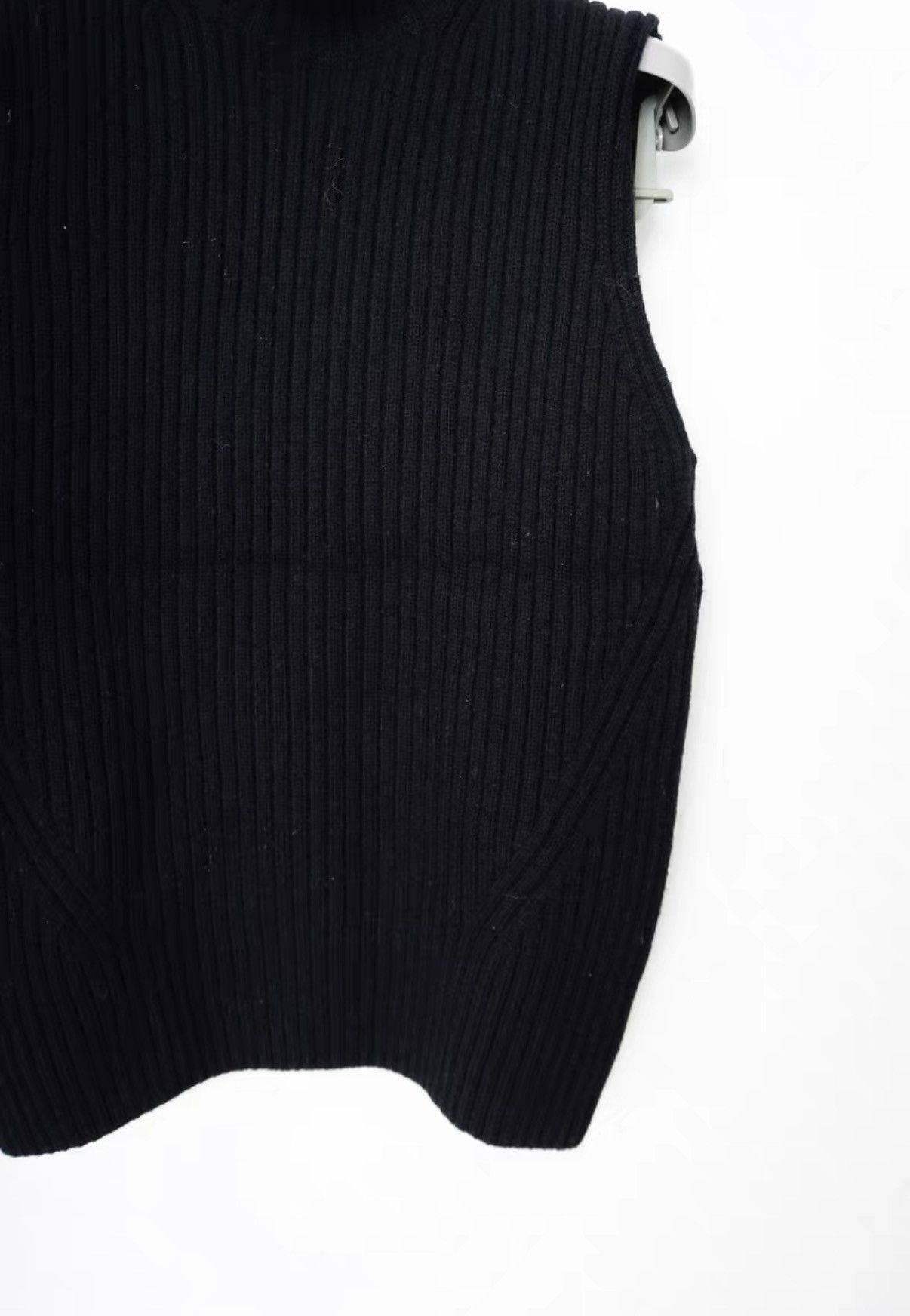 Dries Van Noten Dries Van Noten Wool Turtleneck Vest Size L / US 10 / IT 46 - 6 Thumbnail