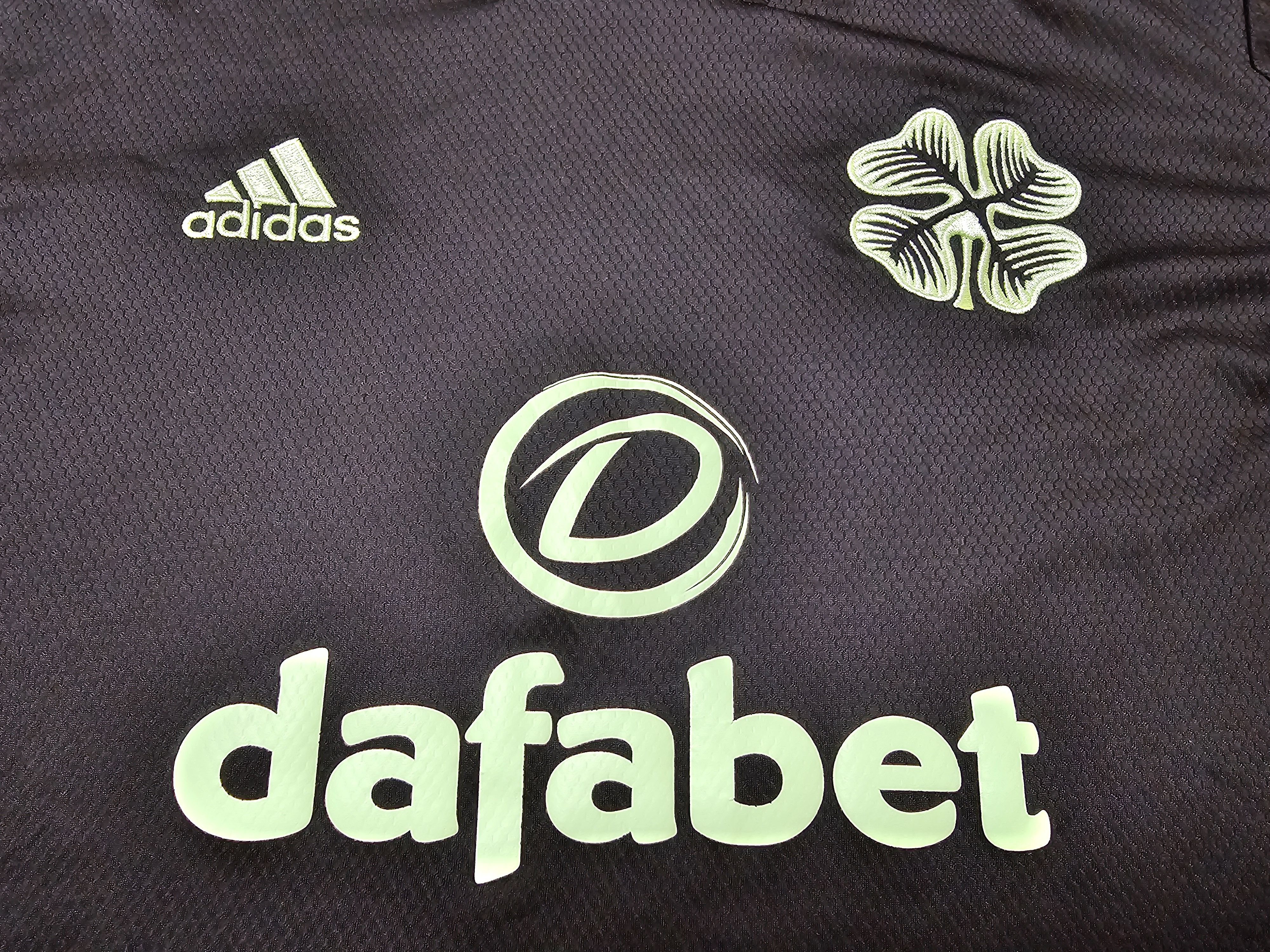 Adidas CELTIC 2020 2021 THIRD FOOTBALL SHIRT SCOTLAND SOCCER JERSEY Size US XL / EU 56 / 4 - 3 Thumbnail