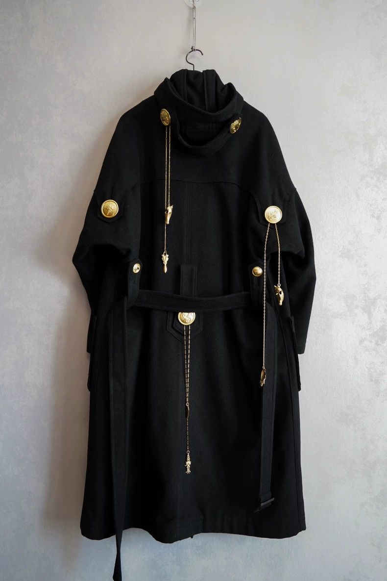Yohji Yamamoto yohji yamamoto19AW Large Gold Button Hooded Coat 2503-Nexta Size US L / EU 52-54 / 3 - 2 Thumbnail