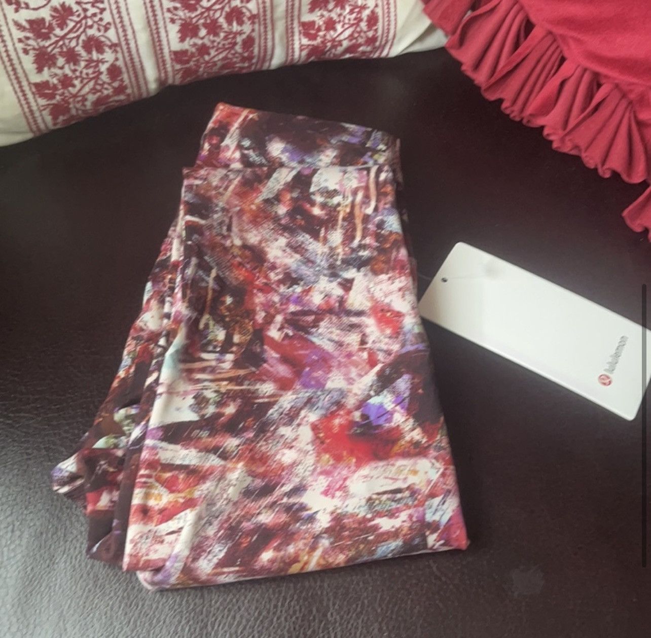 Lululemon NWT lululemon wonder train HR tight 25” size 2 Size 26" / US 2 / IT 38 - 3 Thumbnail