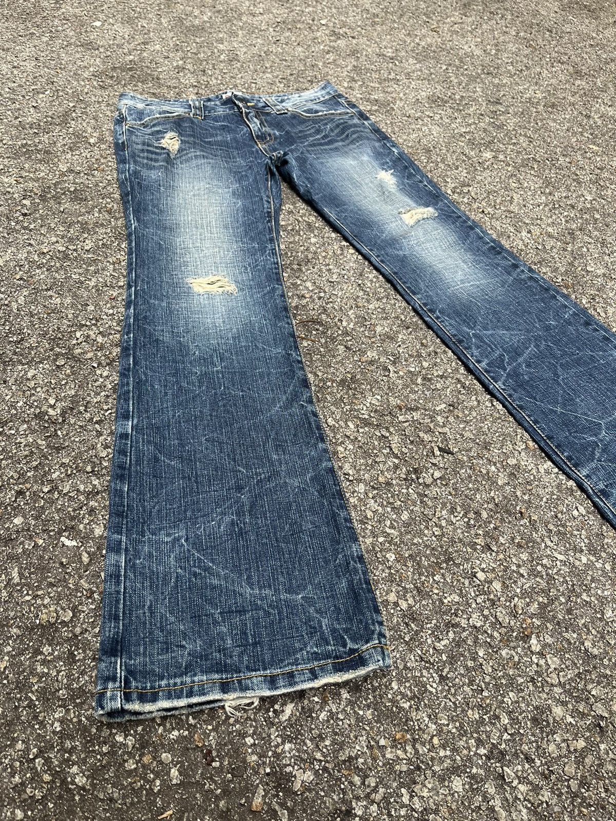 Hysteric Glamour Flare Jeans Ozz First Destroyed Distressed Denim Size US 32 / EU 48 - 1 Thumbnail